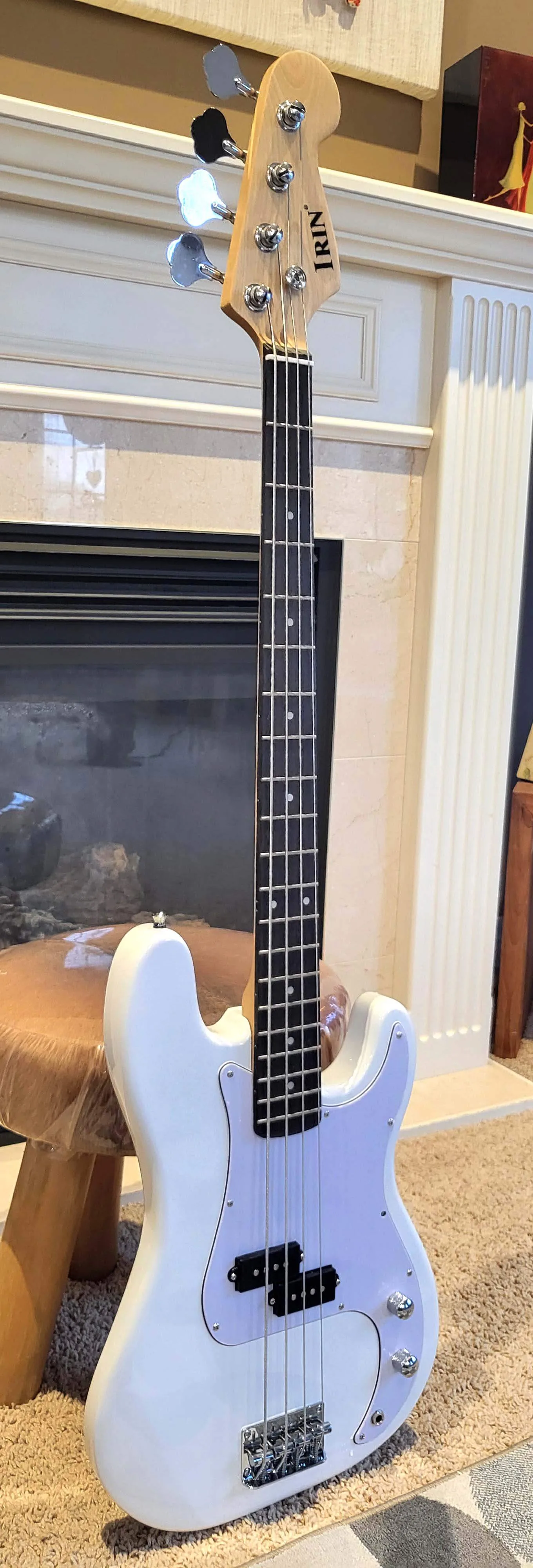 Brand New White Bass Guitar Precision style full size image indicator(2)