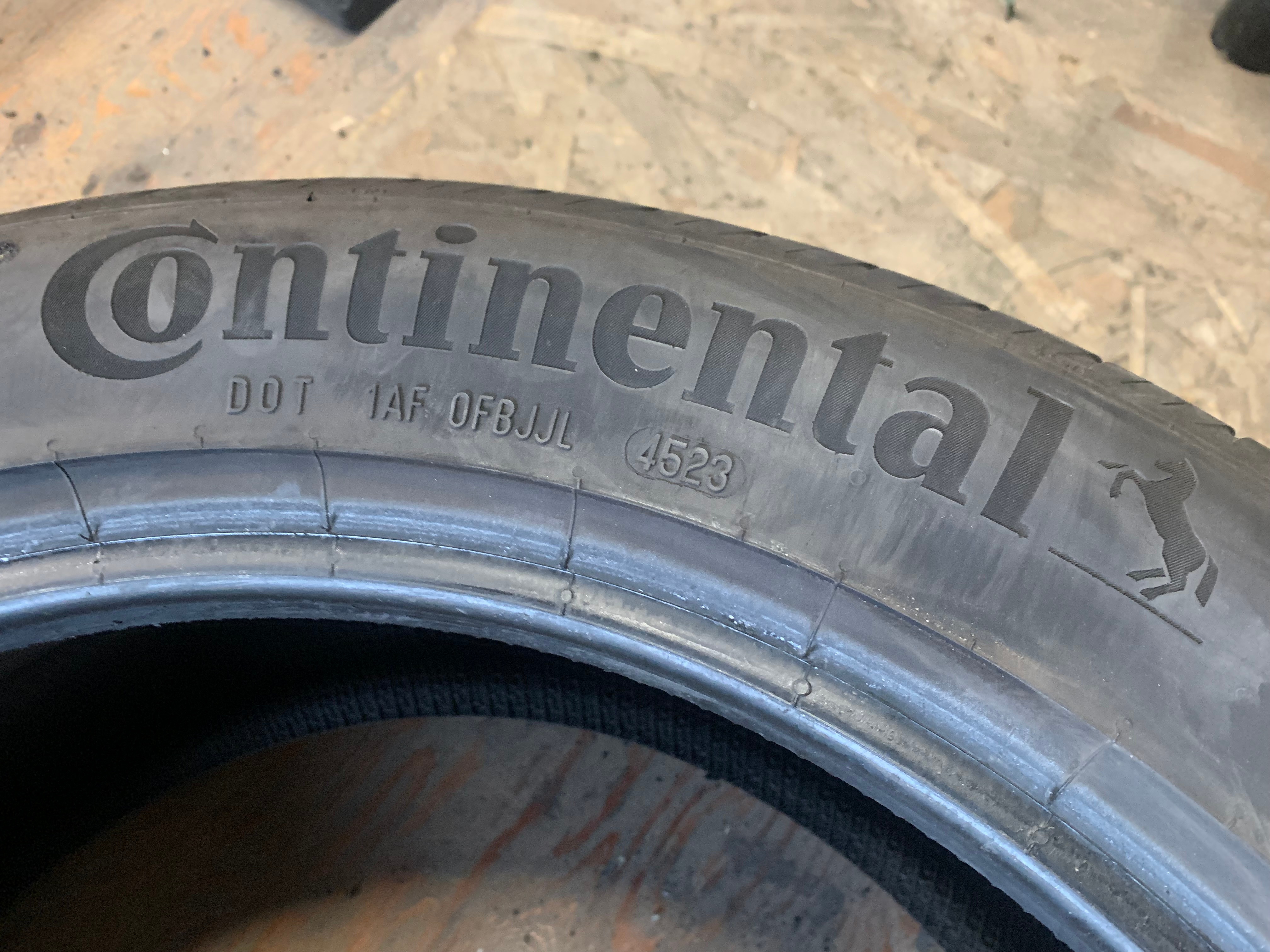 1 X single 255/45/19 M+S Continental Pro Contact RX with 65% - photo 5