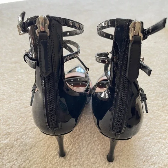 Authentic Valentino Garavani Rockstud Shoes image indicator(5)