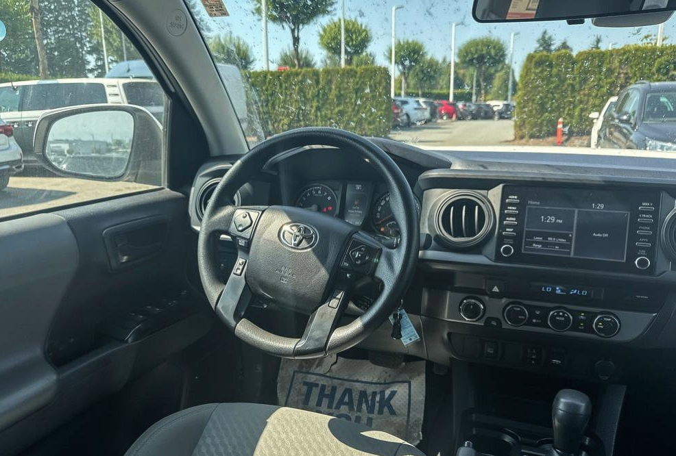 2022 Toyota Tacoma - photo 3