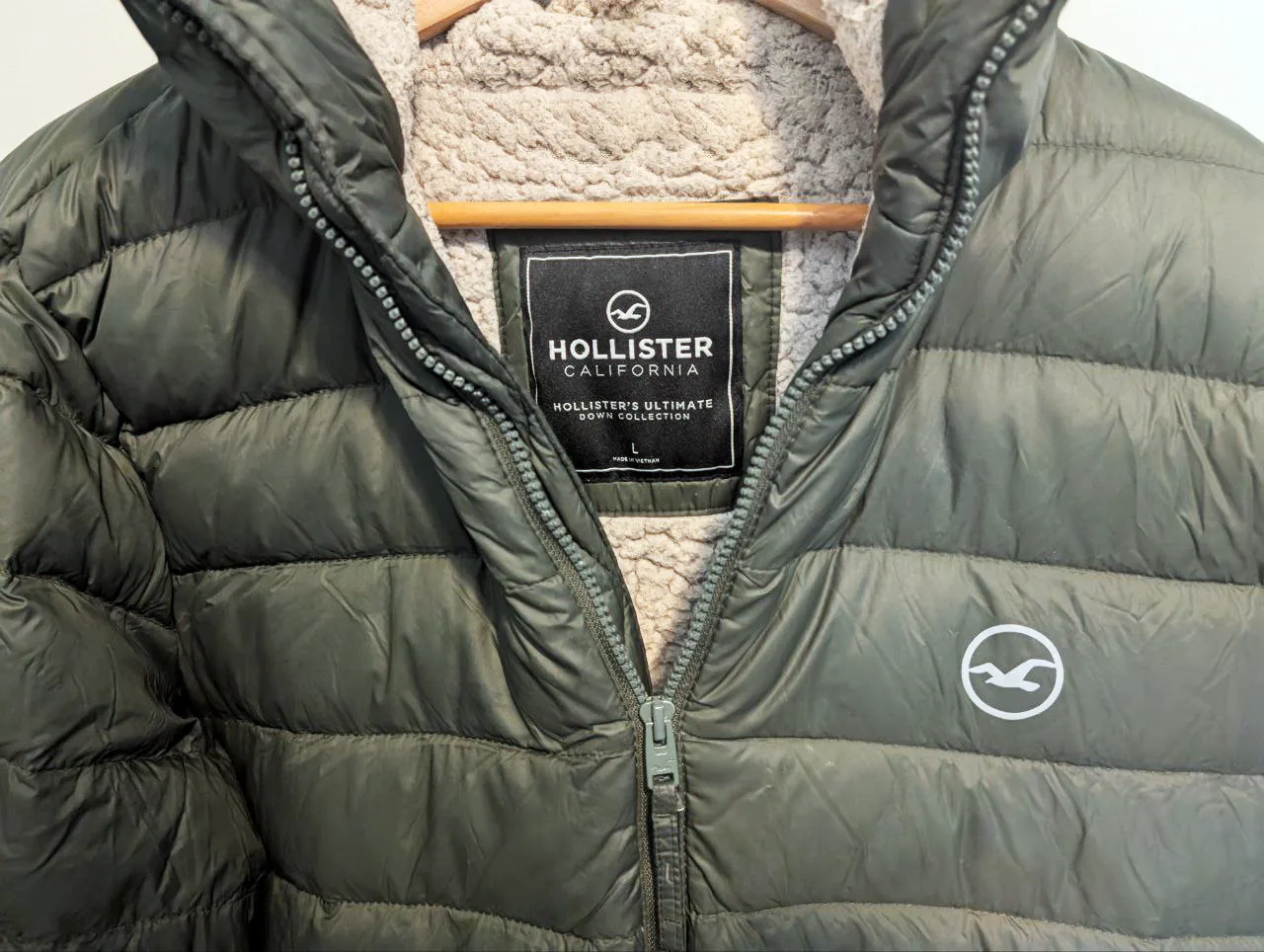 HOLLISTER Mens Green Puffer Jacket Sherpa Hood Coat Winter Sz. L image indicator(7)