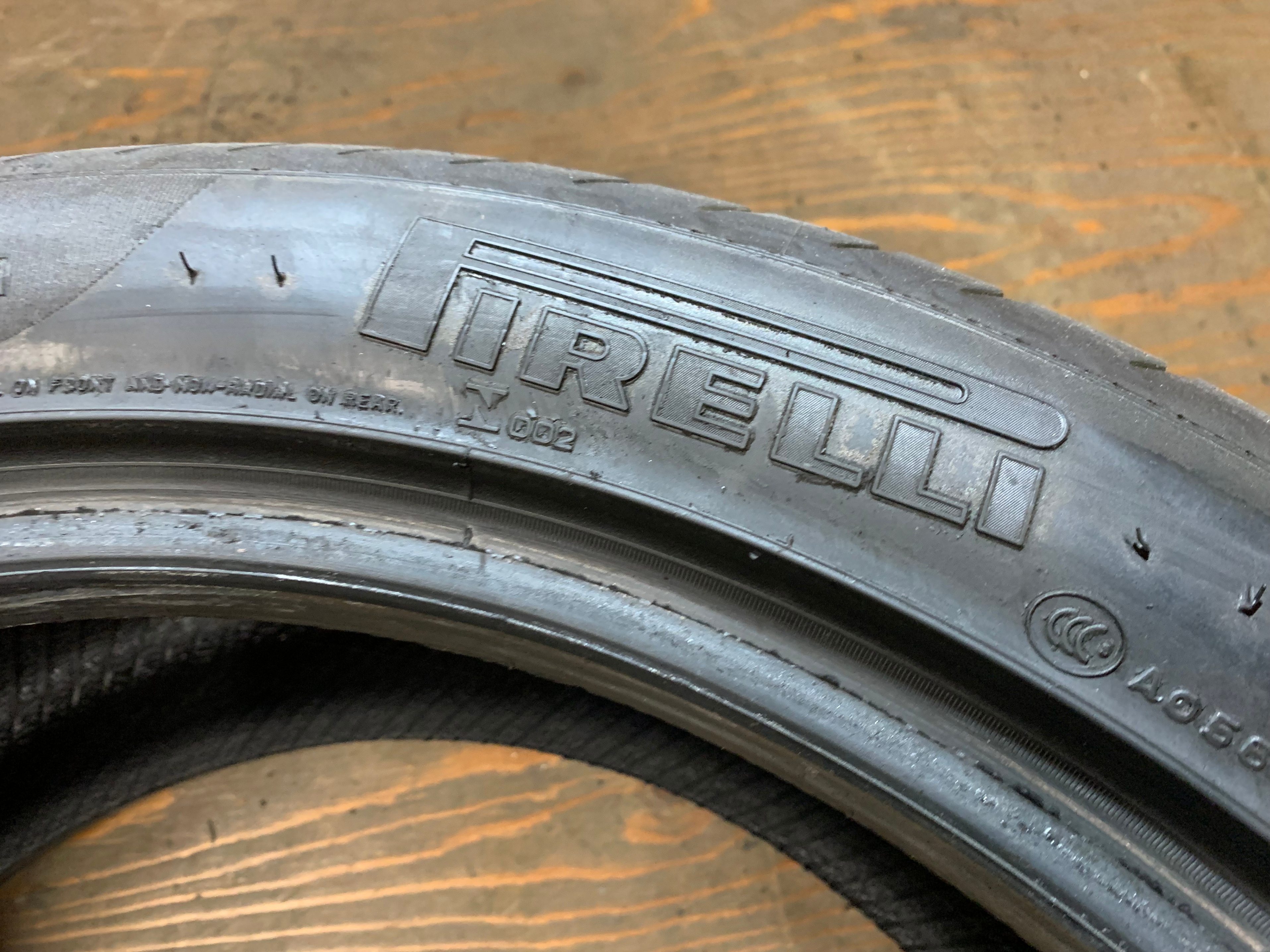 1 X single Summer 275/40/20 XL 106Y Pirelli Pzero with 40% tread - photo 5