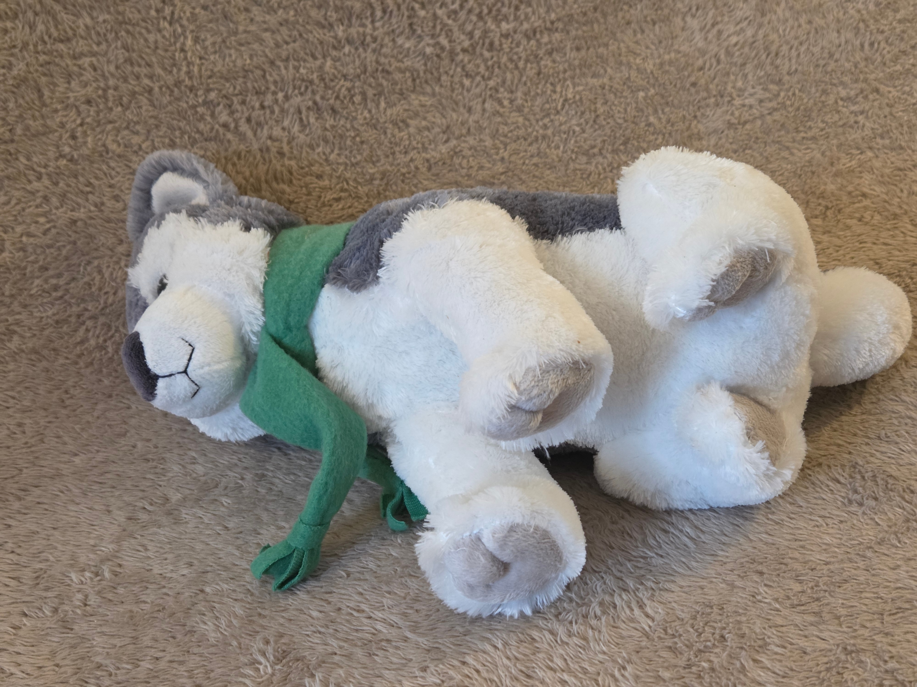 Soft Plush Husky Dog – Medium, w/ Green Scarf - photo 3