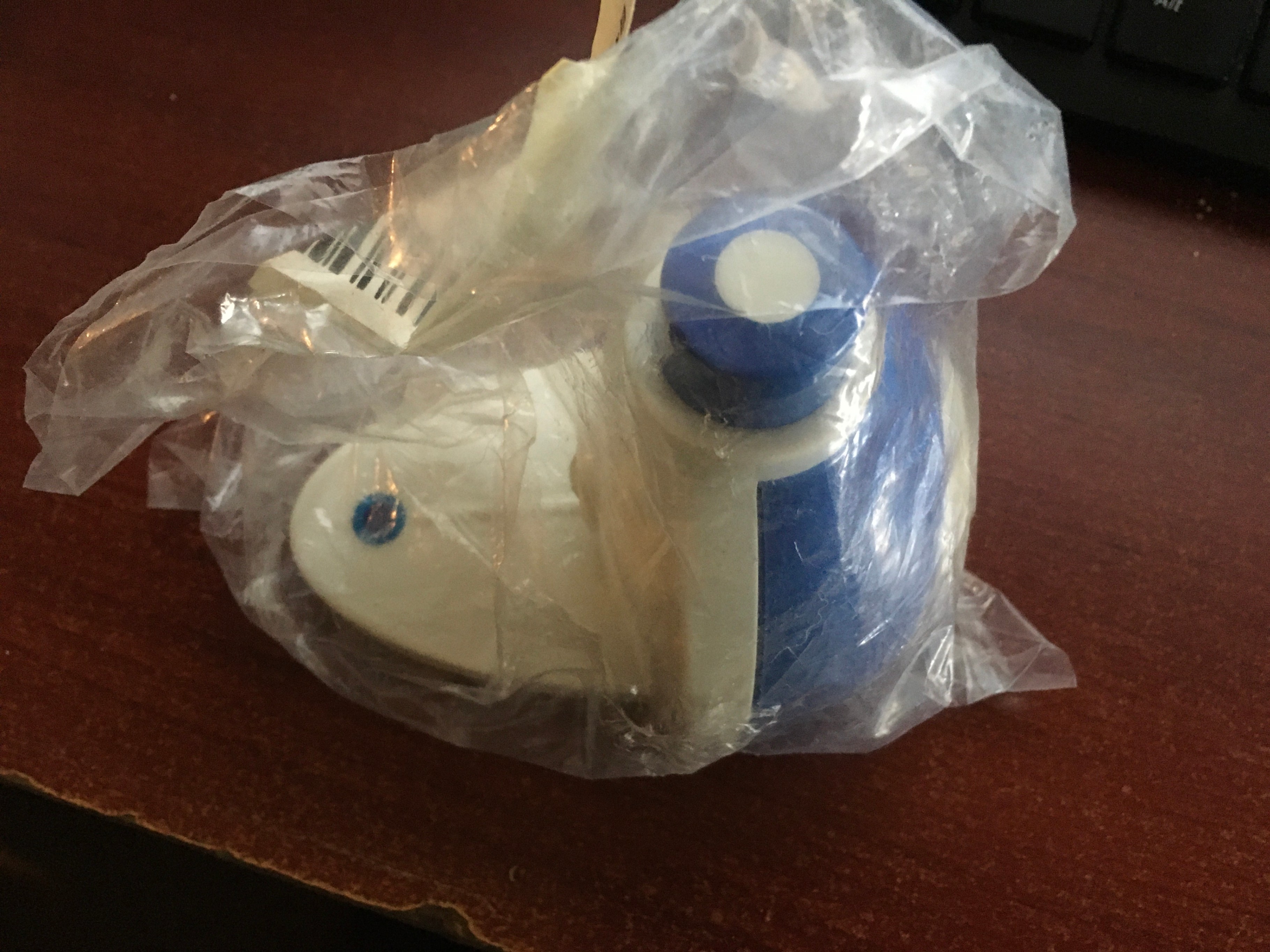 Tooth Paste Dispenser - photo 3