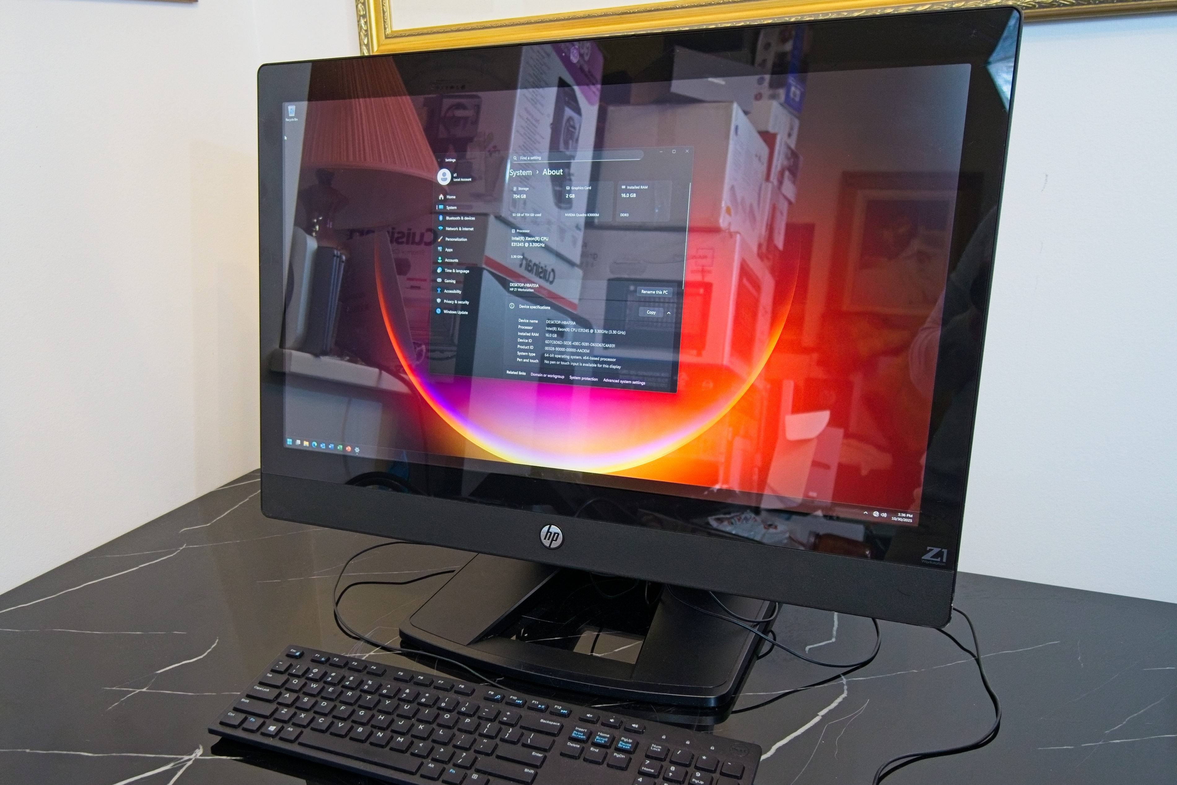 BOXING DAY SPECIAL HP Z1 G2 All-in-One – Xeon E3, Quadro K3000M