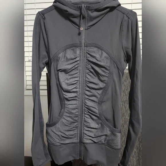Lululemon Scuba Hoodie Size 6 Grey