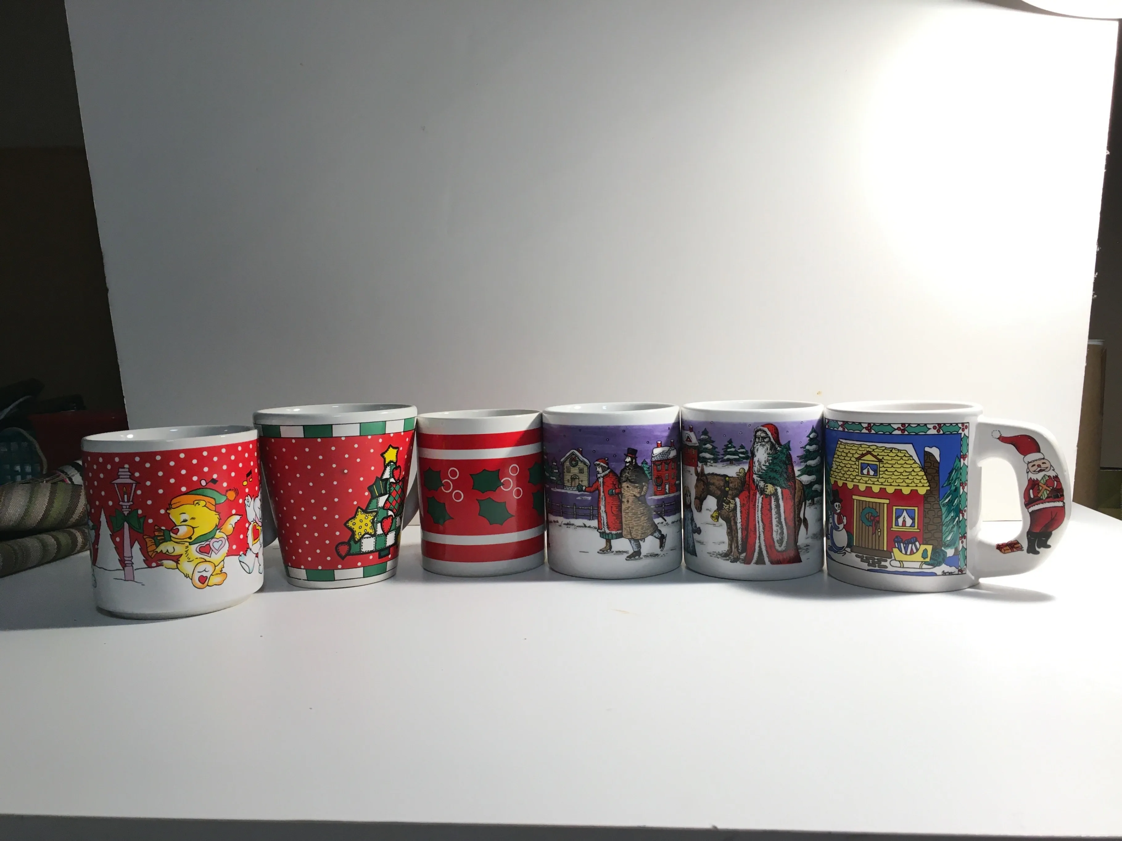 Christmas Holiday Mugs $2 each