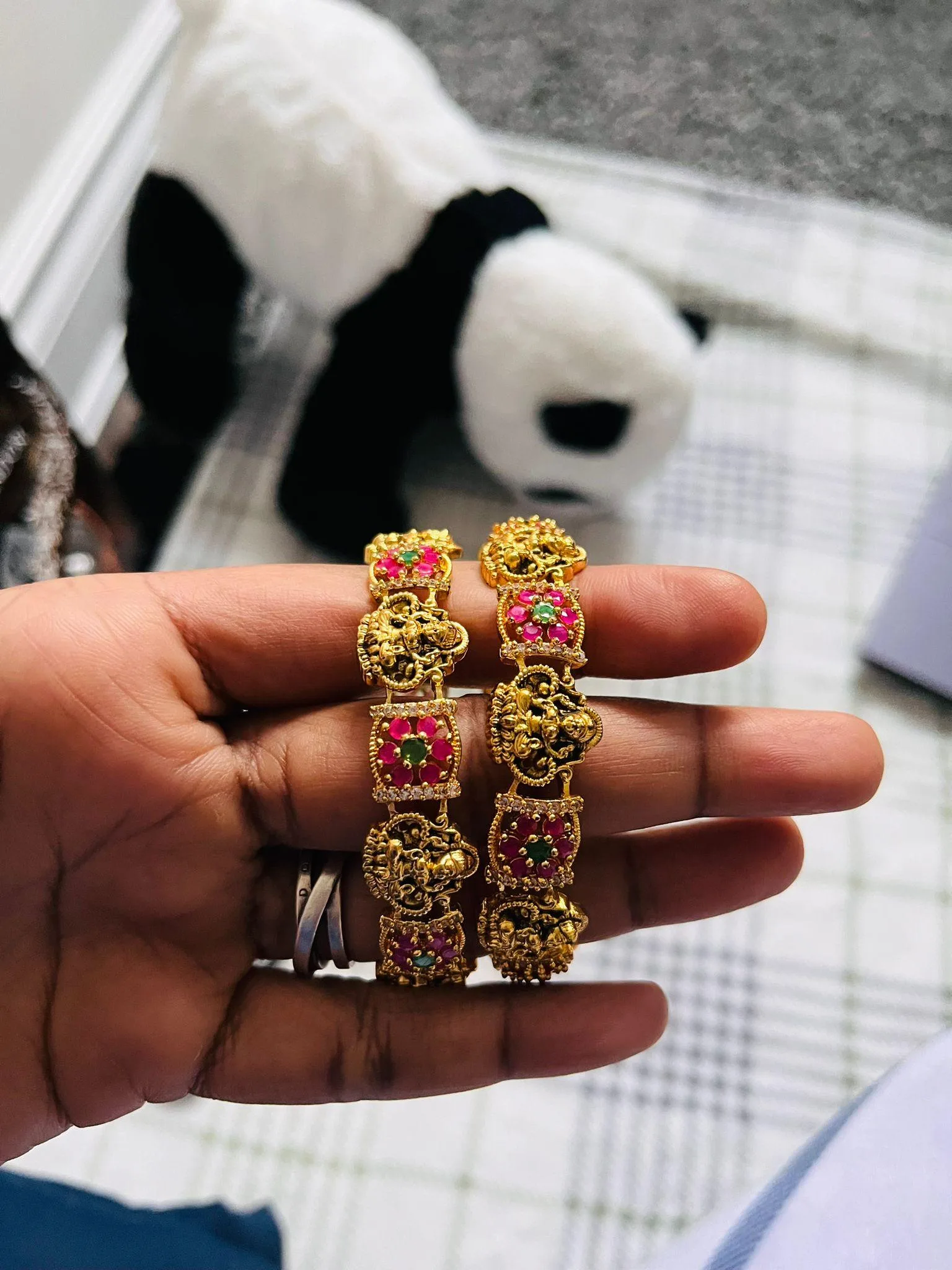 Set of 6 Gold and Silver Plated bangles - NEW image indicator(4)