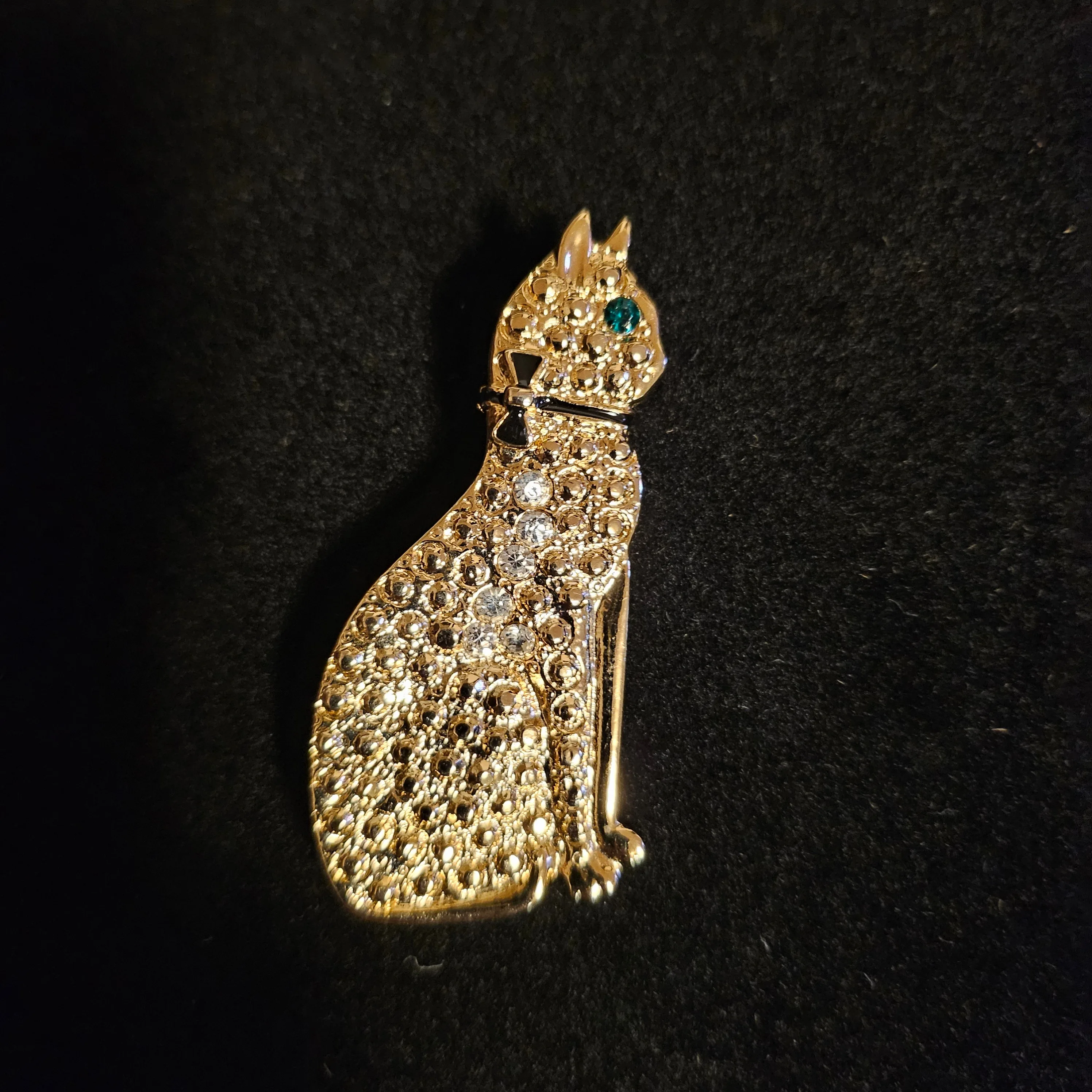 Cat Brooch