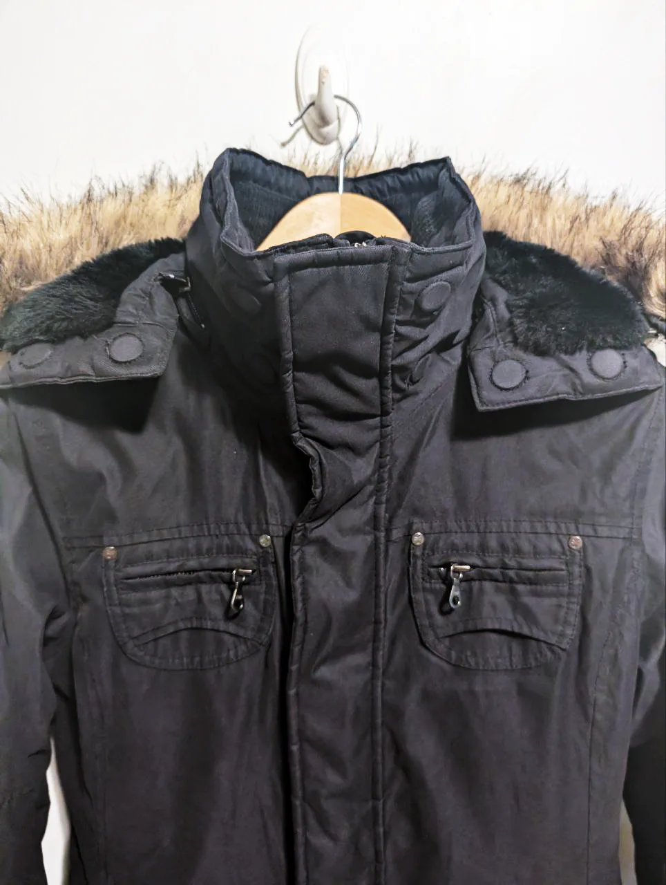 🔥 ARITZIA TNA Parka Black Long Coat Faux Fur Hood Women's (S) image indicator(6)