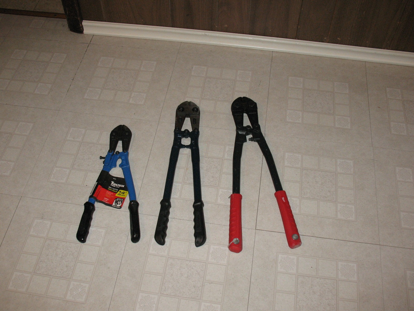 14 and 18 Inch Bolt Cutters