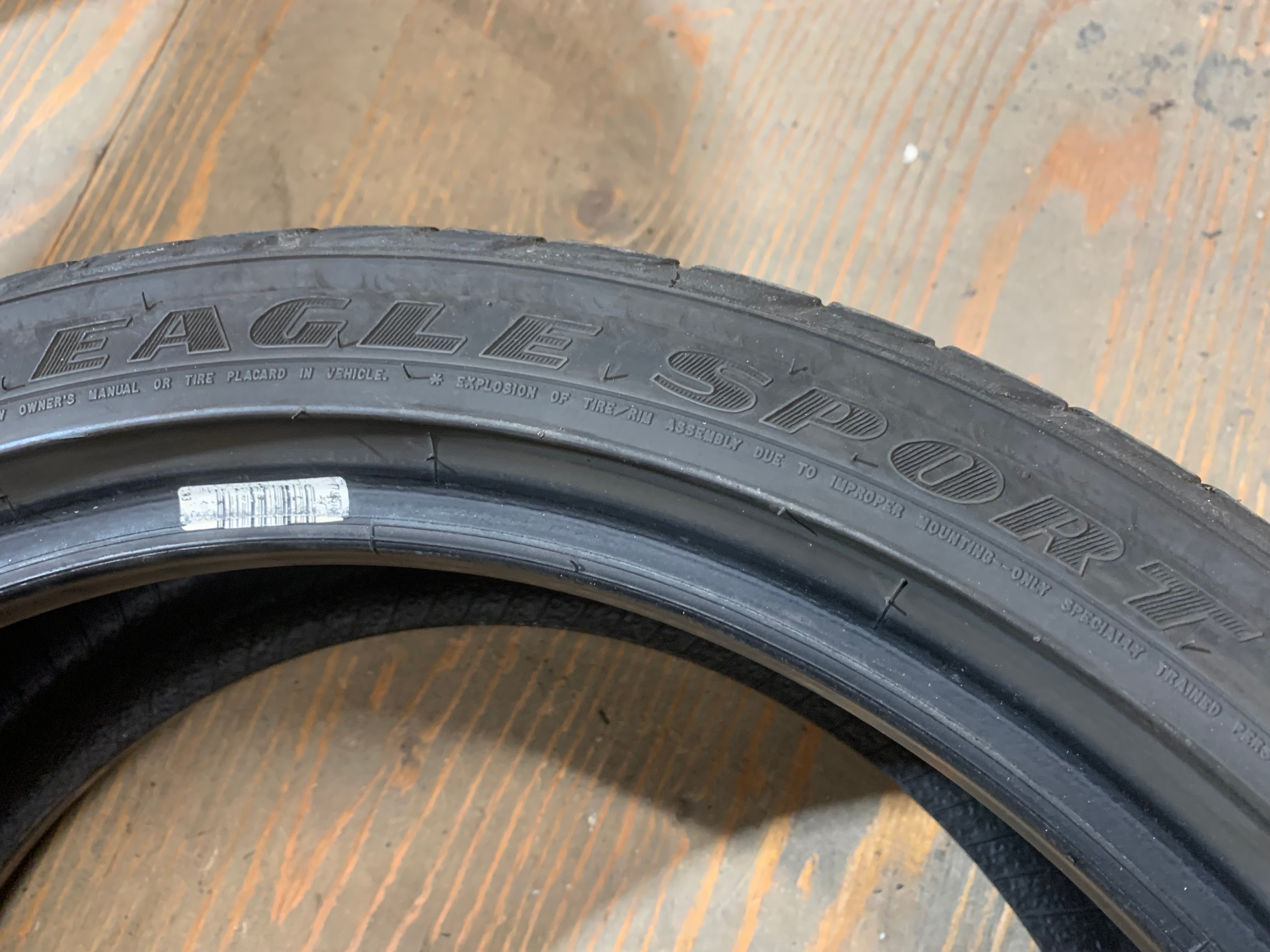 SET of 225/40/18 92W M+S Goodyear Eagle Sport A/S w good tread - photo 5