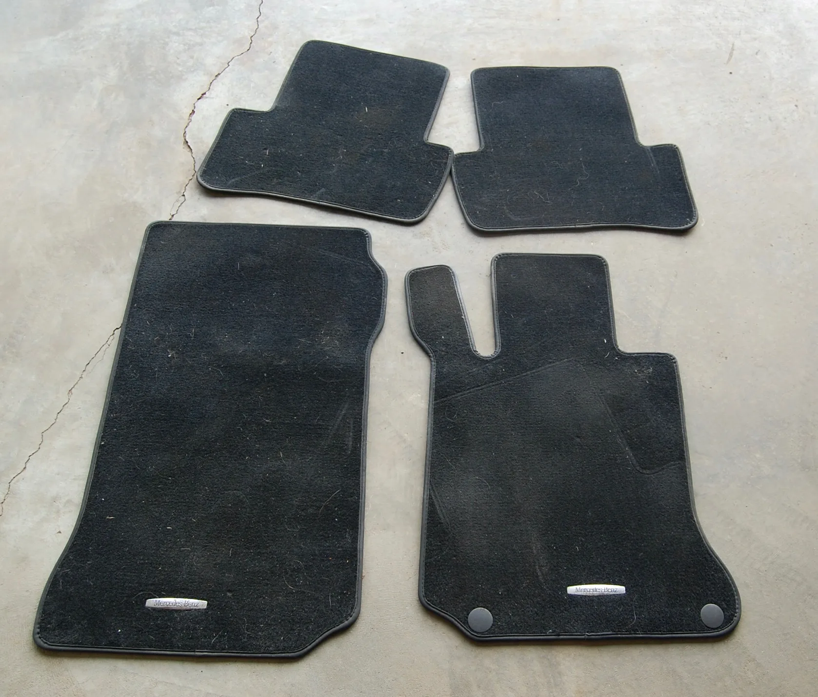 Mercedes C300 Black Floor Mats - Set of 4
