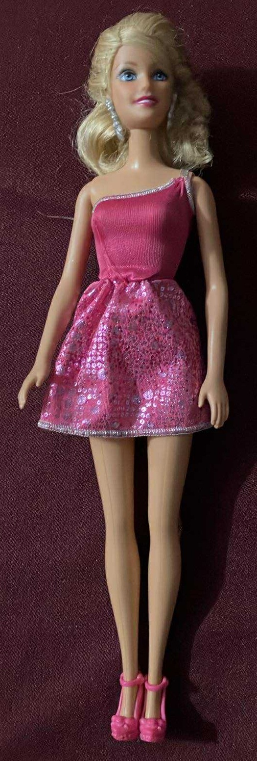 Mattel Barbie Fashionistas Doll Pink shoes and Dress Sparkle Ear