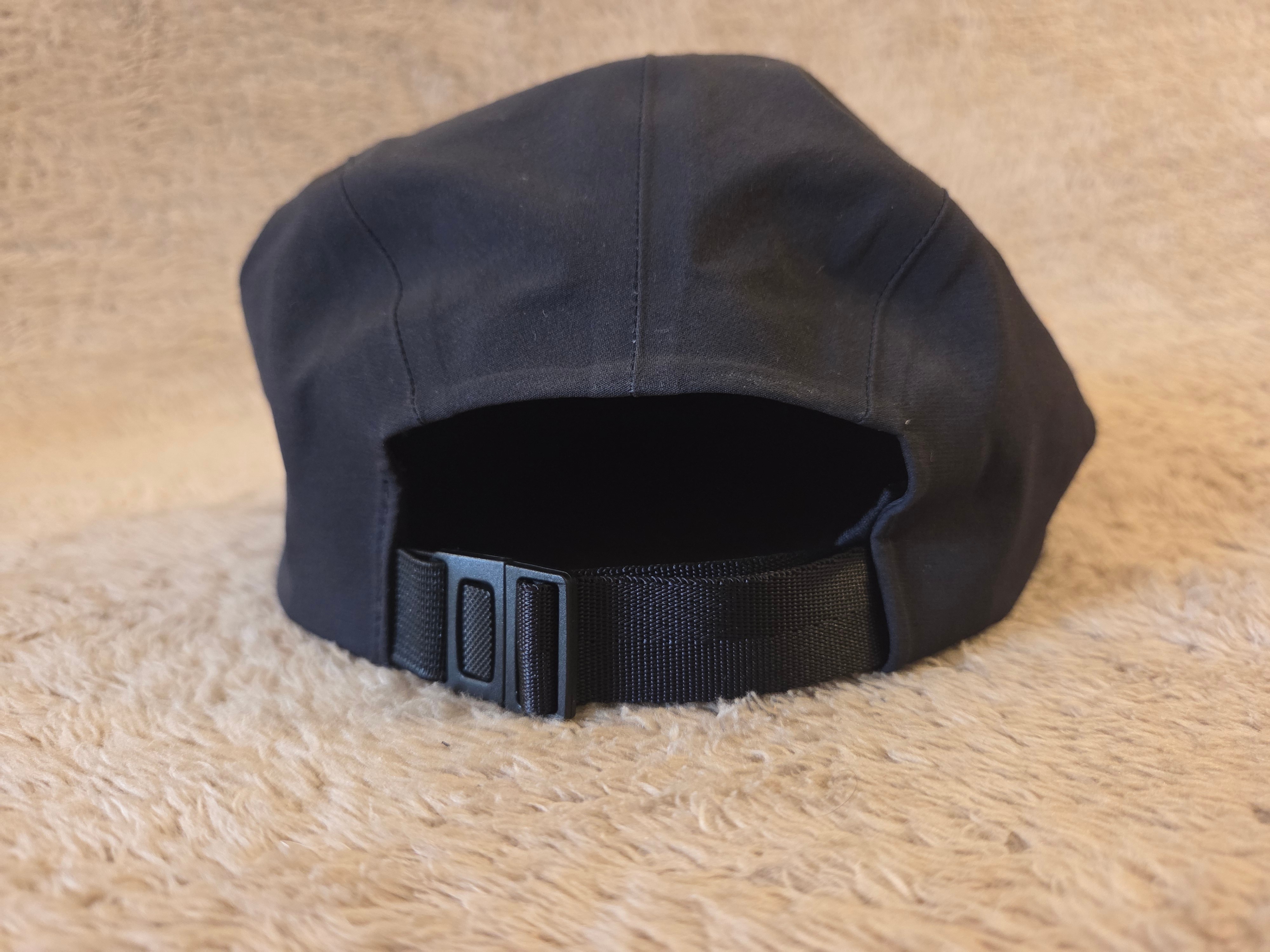 Arcteryx 5-Panel Tech Cap – Black, brand new - photo 4