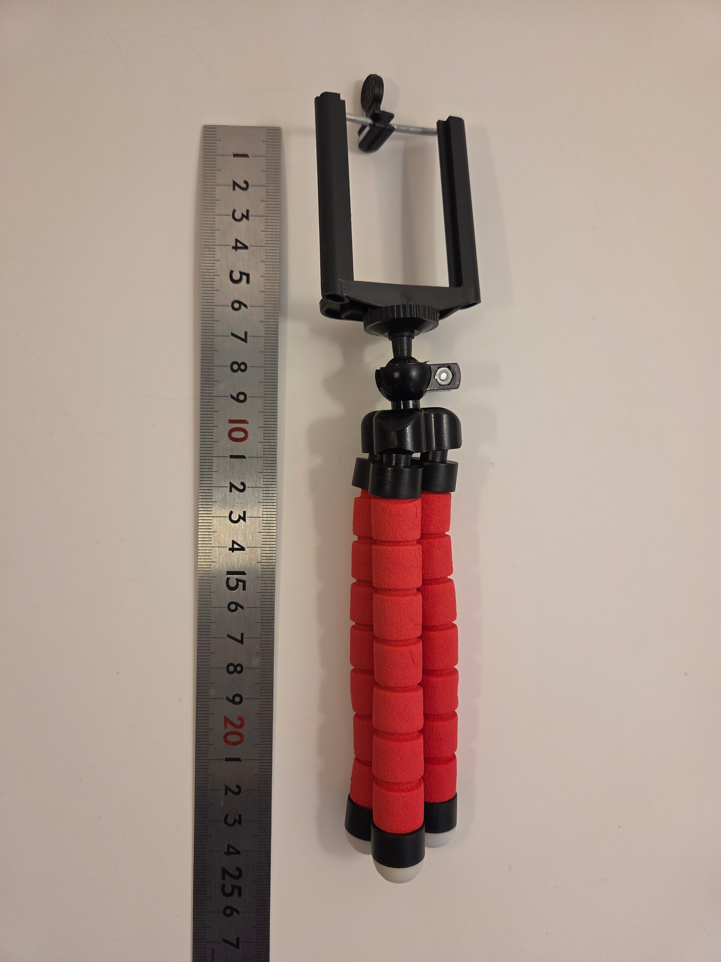 Flexible Phone Tripod with Holder – Red - photo 4