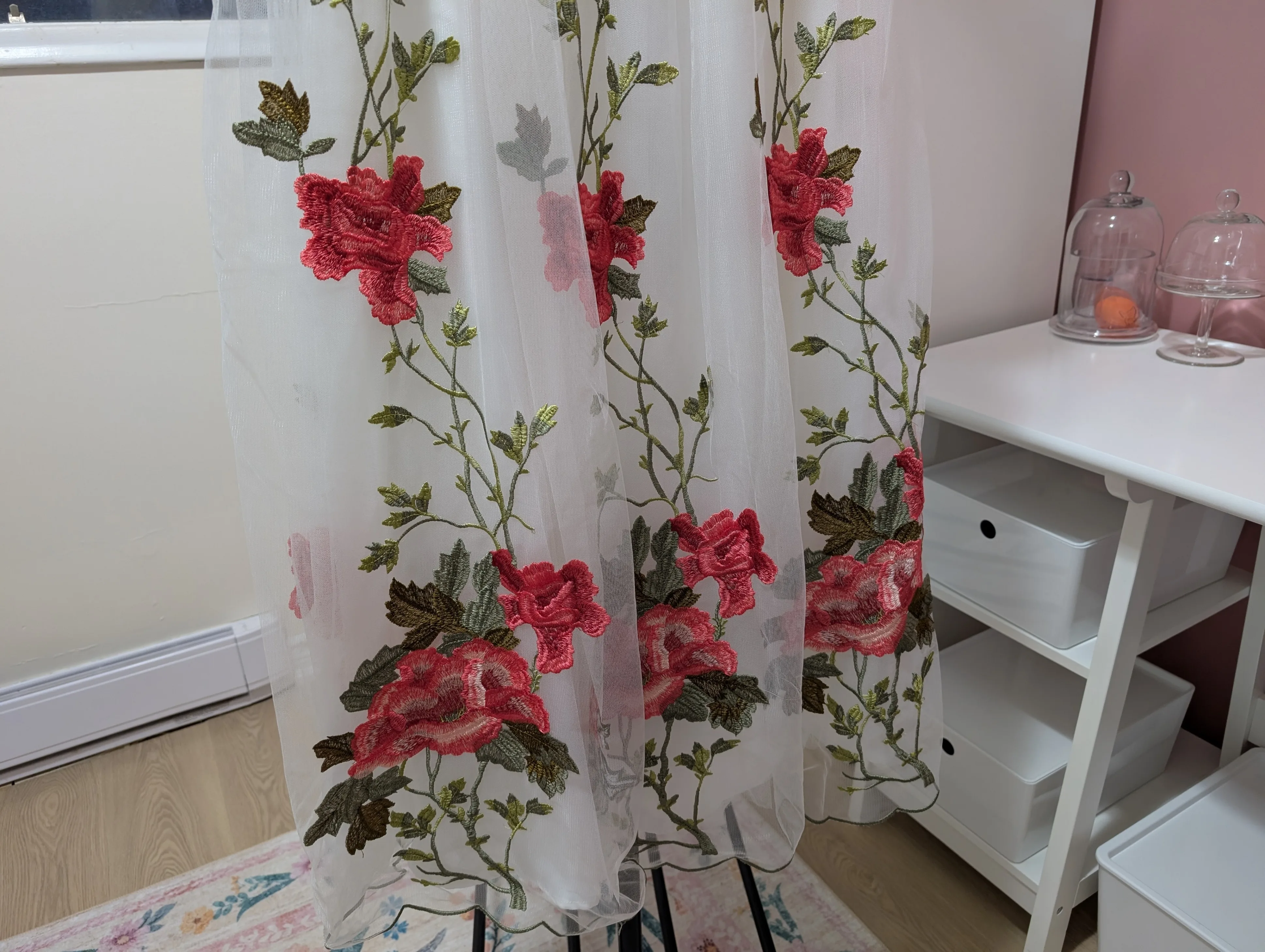 Size 2 Embroidered Floral Tulle Dress image indicator(6)