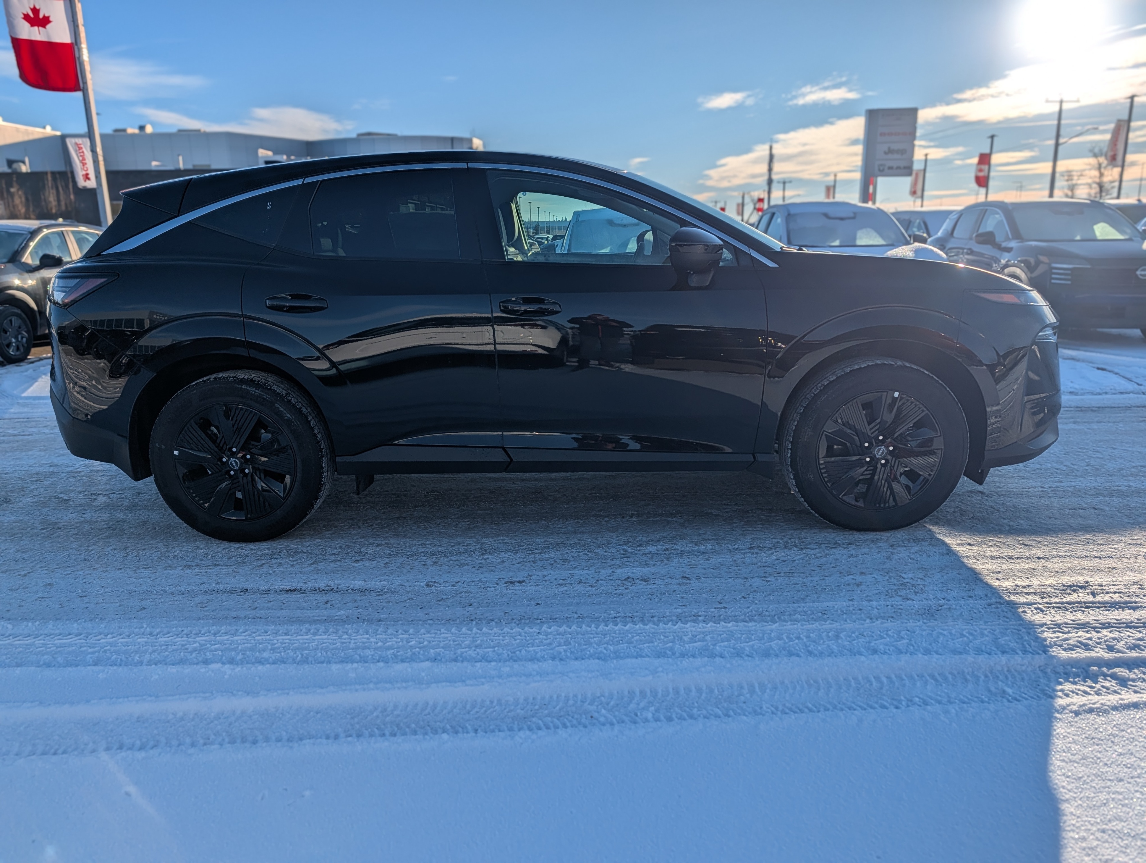 2025 Nissan Murano SV - photo 2