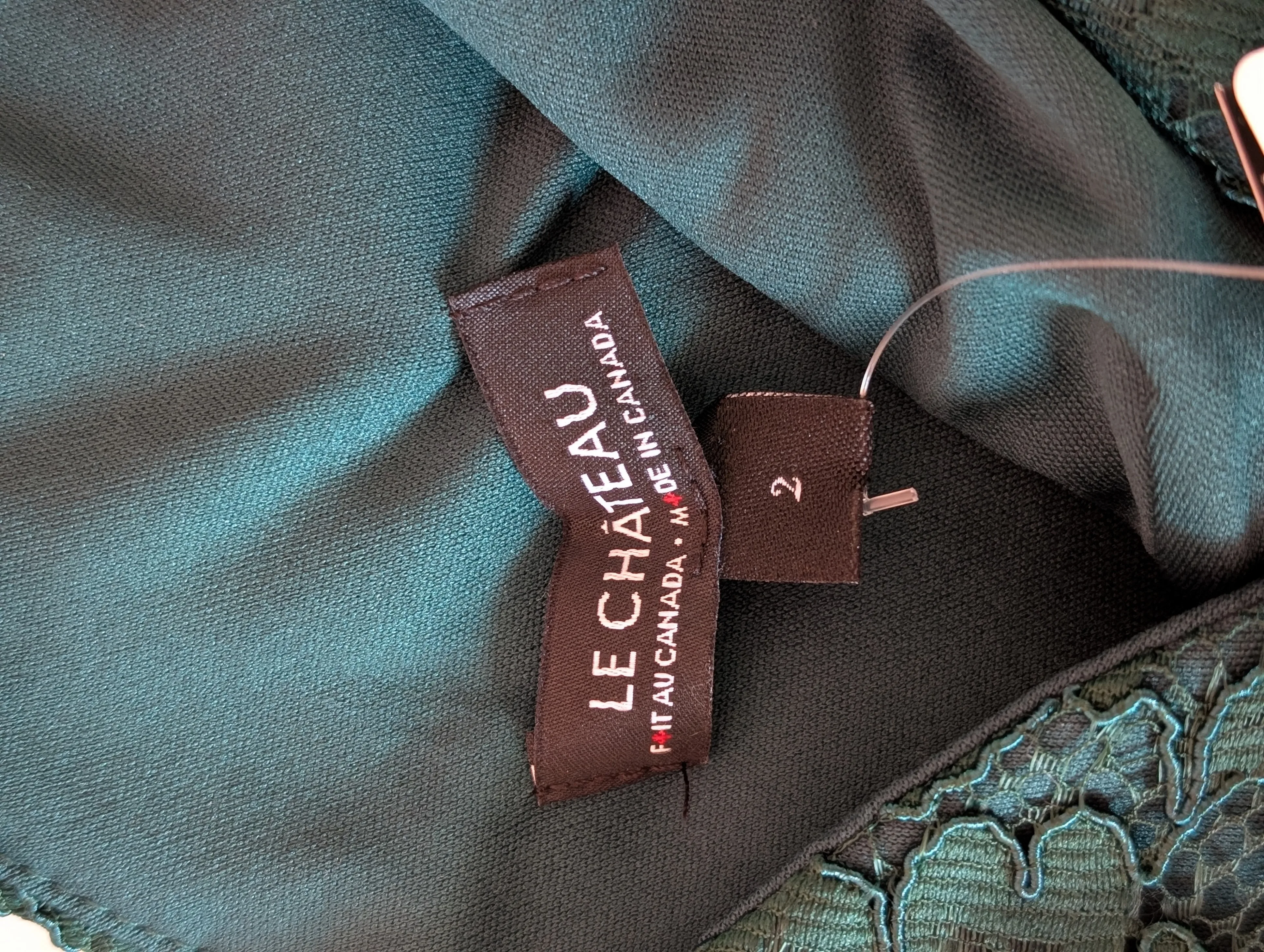 Size 2 Jade Green Lace Le Chateau Dress image indicator(5)