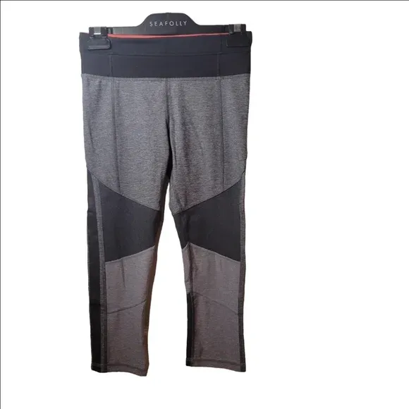Lululemon Crop Leggings - Size 4