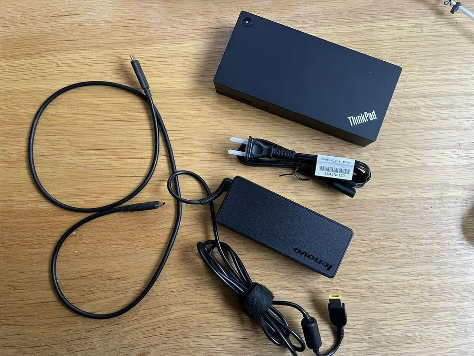 Lenovo USB-C Dock DK1633 / 40A9 With Charger and USB C Cable
