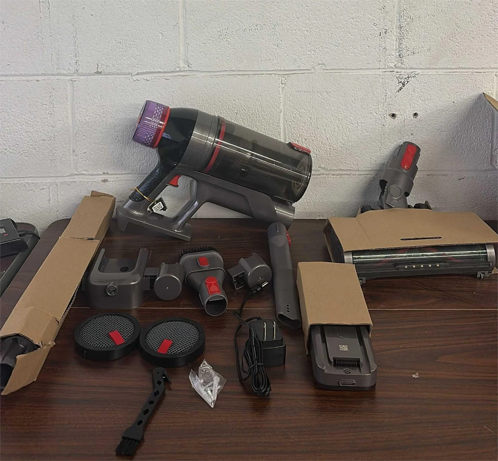 Cordless Stick Vacuum Cleaner - photo 4