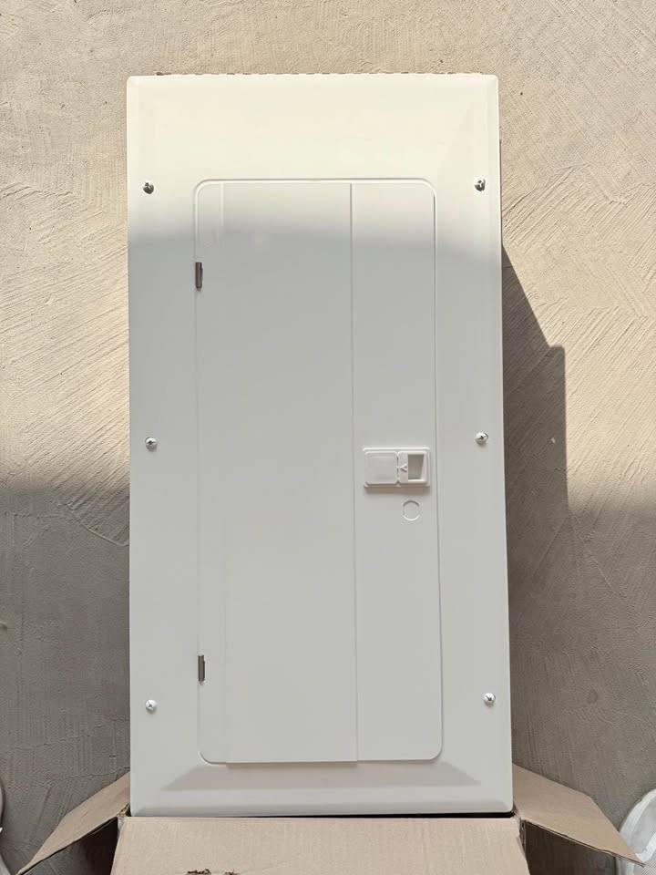 Eaton 100 AMP 30/60 Electric Panel Box - photo 2