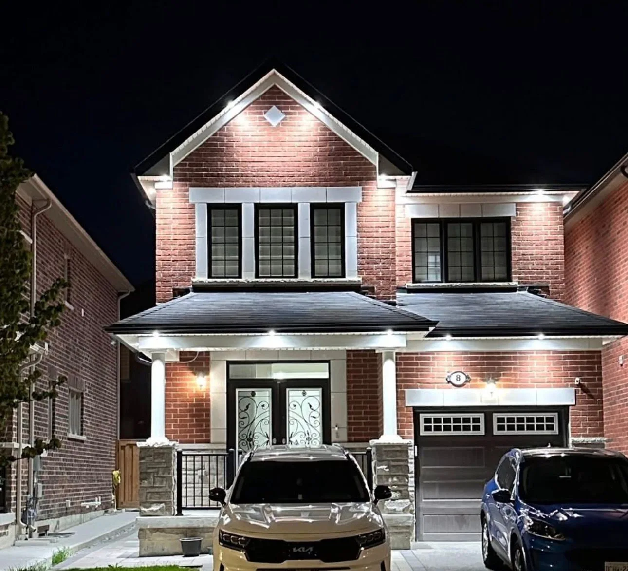 3 Bedroom 2.5 bath 3 Parking