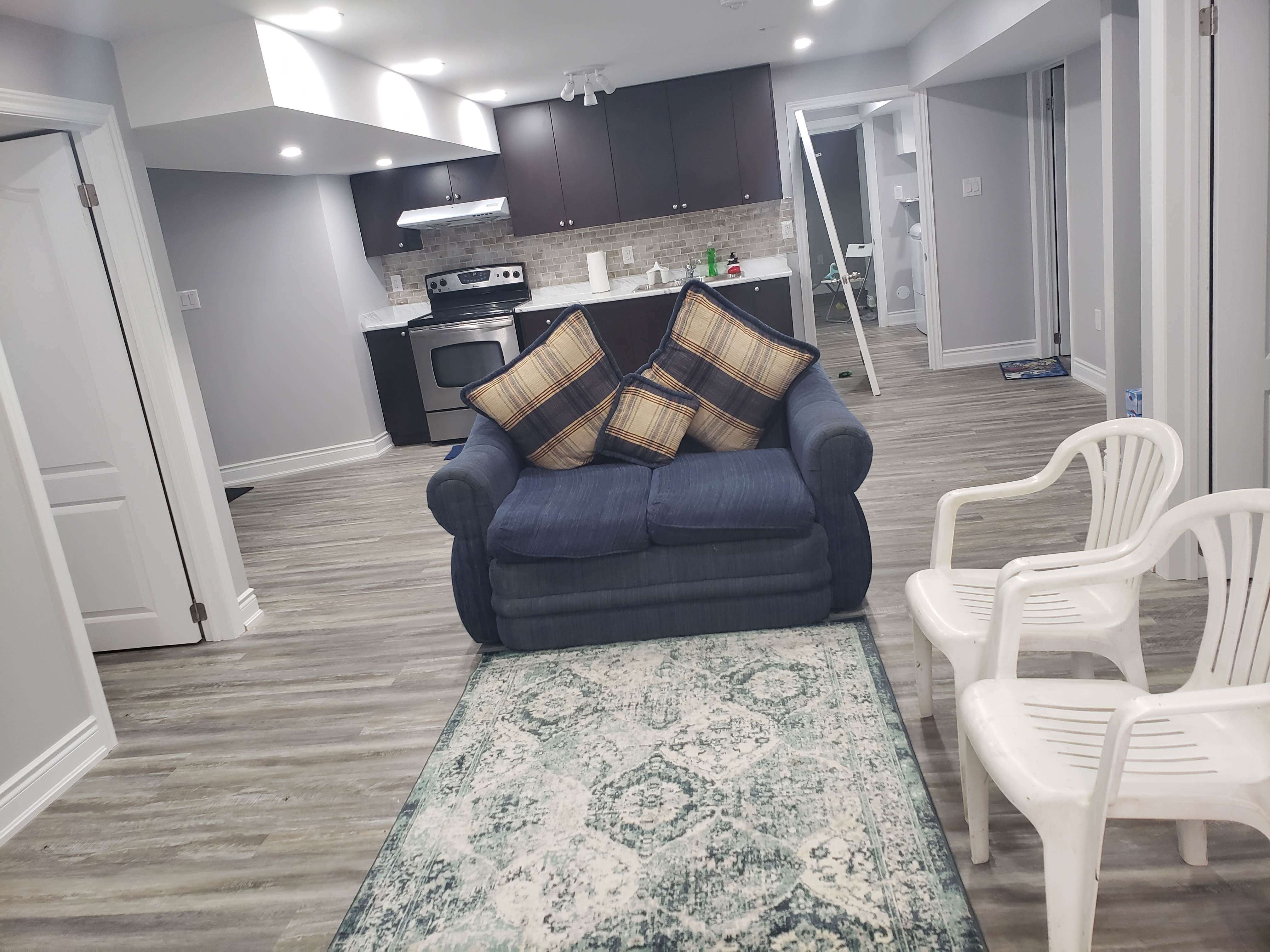A room in Basement is avaible for rent - photo 4