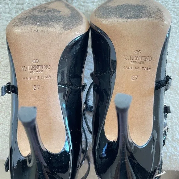 Authentic Valentino Garavani Rockstud Shoes image indicator(8)