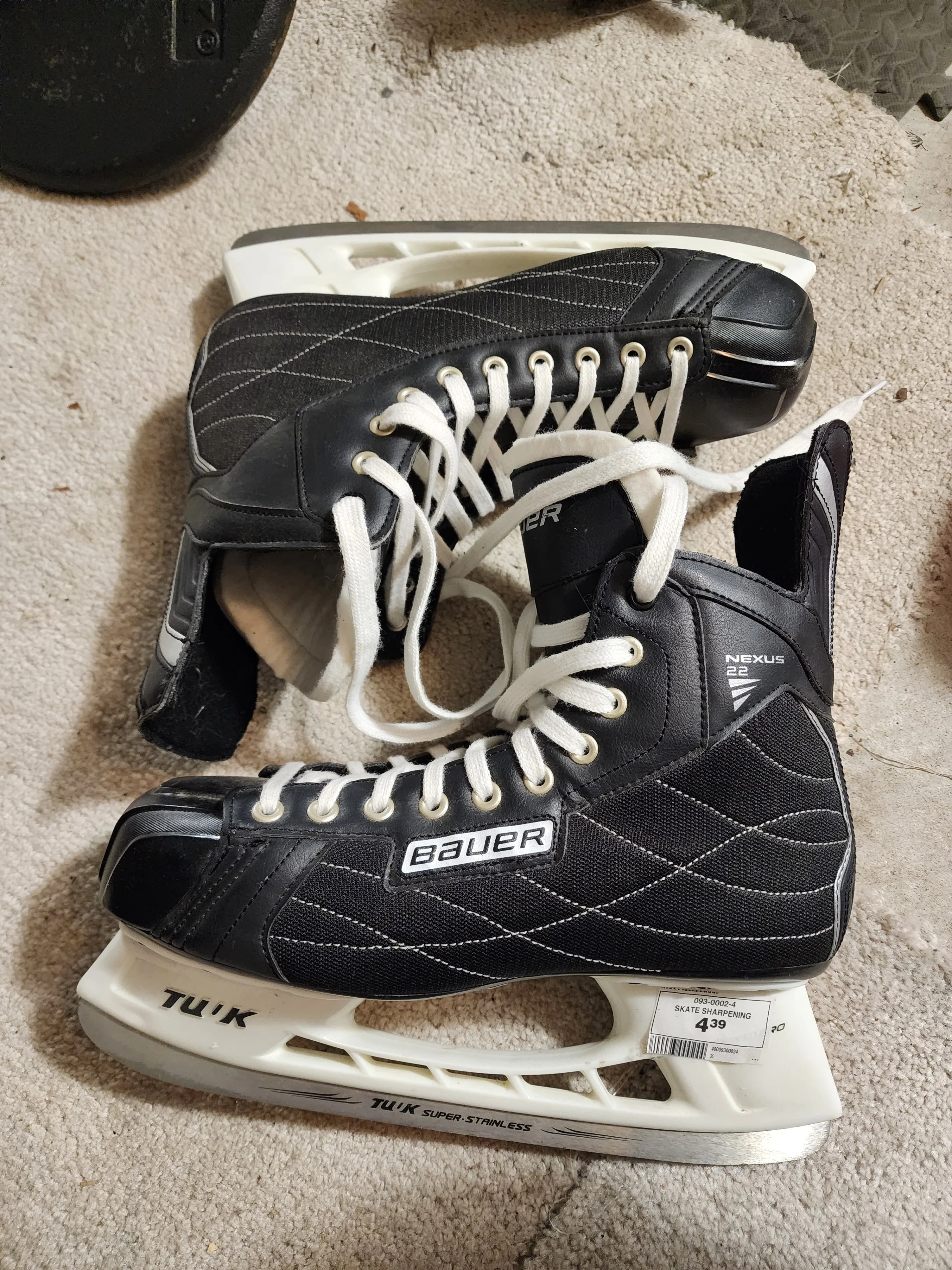 Bauer Nexus 22 Ice Skates / Size 11R Mens / Like New