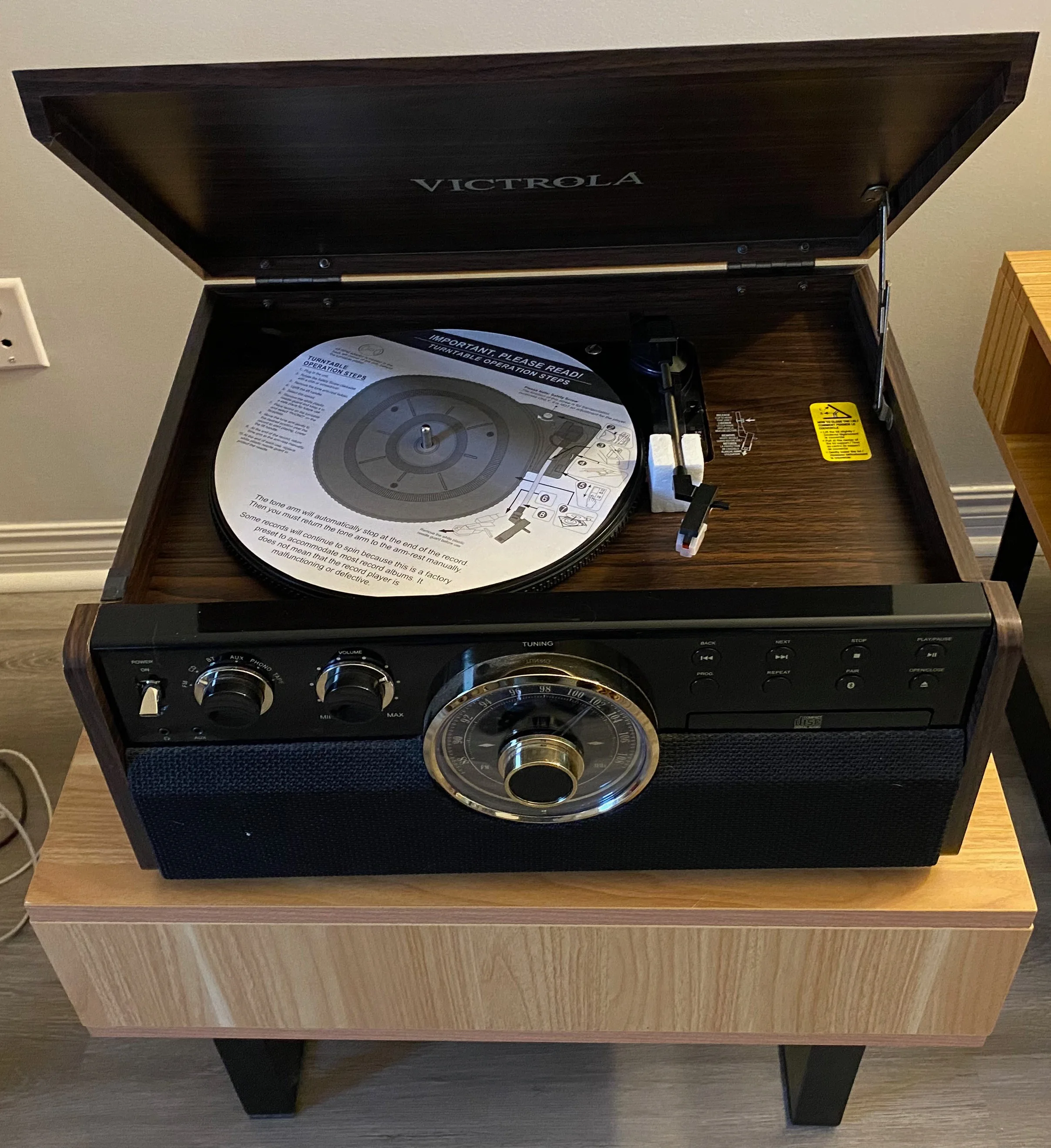 Victrola 370B Belt Drive 7 in 1 Turntable/CD/Cassette/MP3 player image indicator(2)