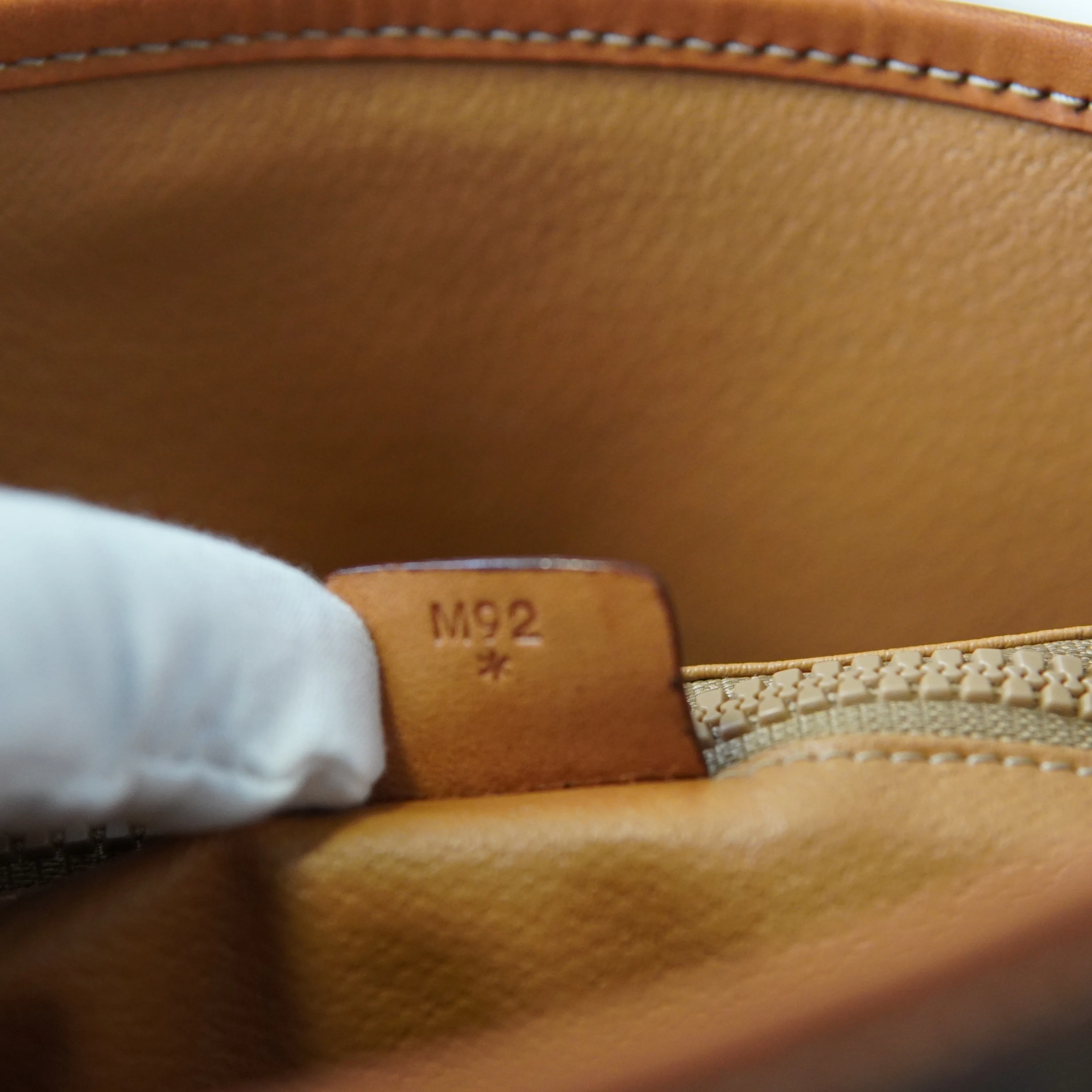 CELINE Macadam Tote Bag – Vintage Bucket Style image indicator(9)