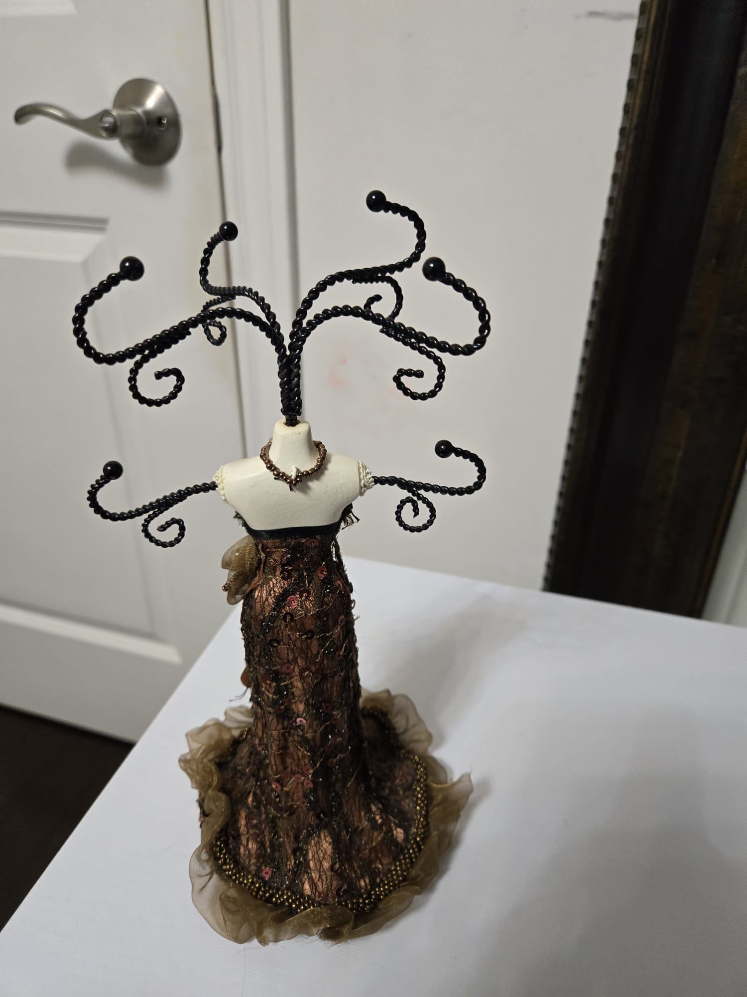 Decorative Mannequin Jewelry Stand