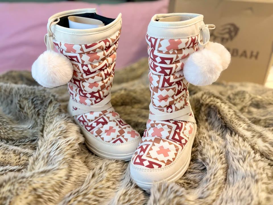 Manitobah: Woodland Waterproof Tall Boot - Limited Edition - NWT