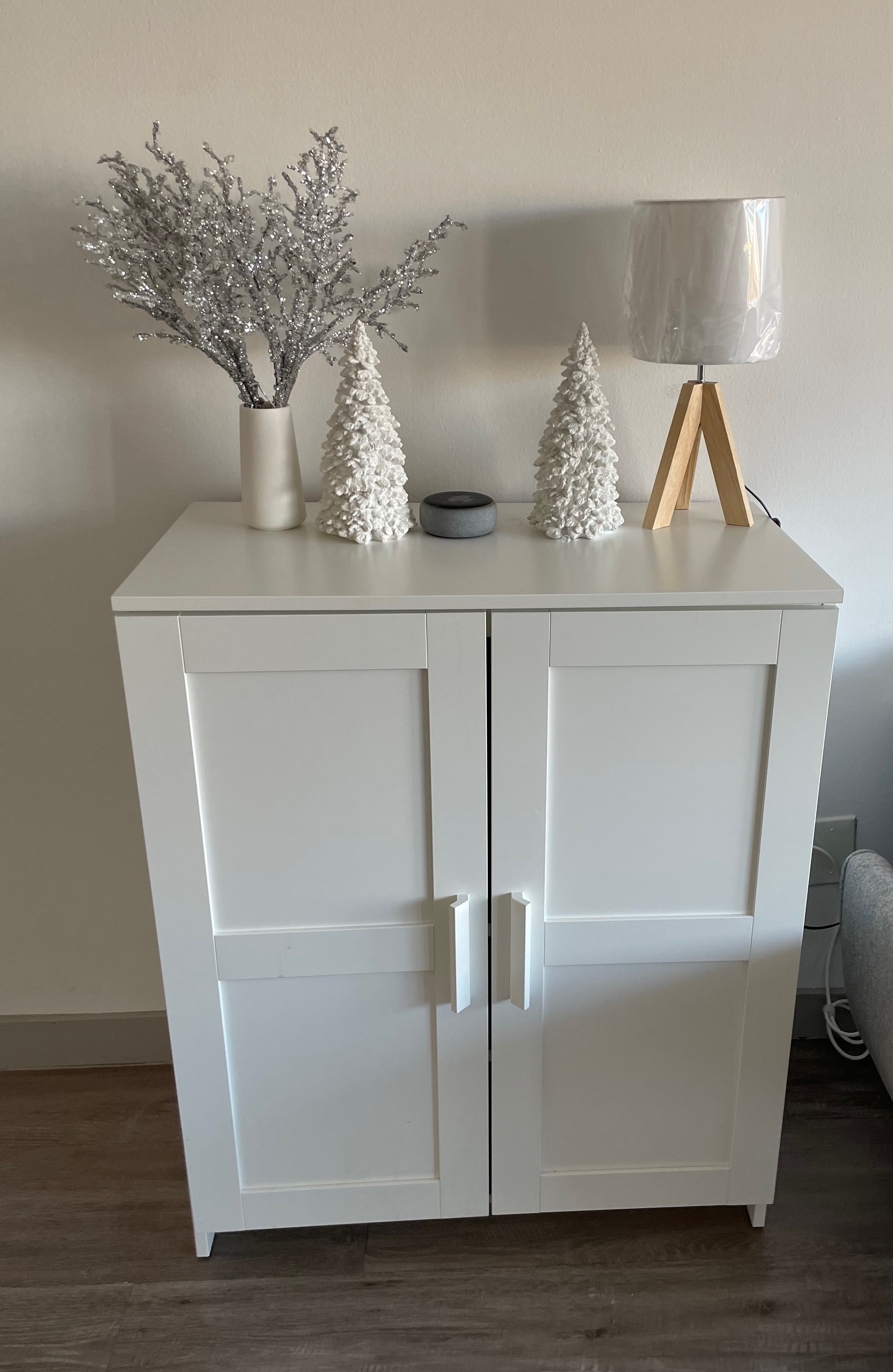 Cabinet with Doors – White (Very Good Condition)