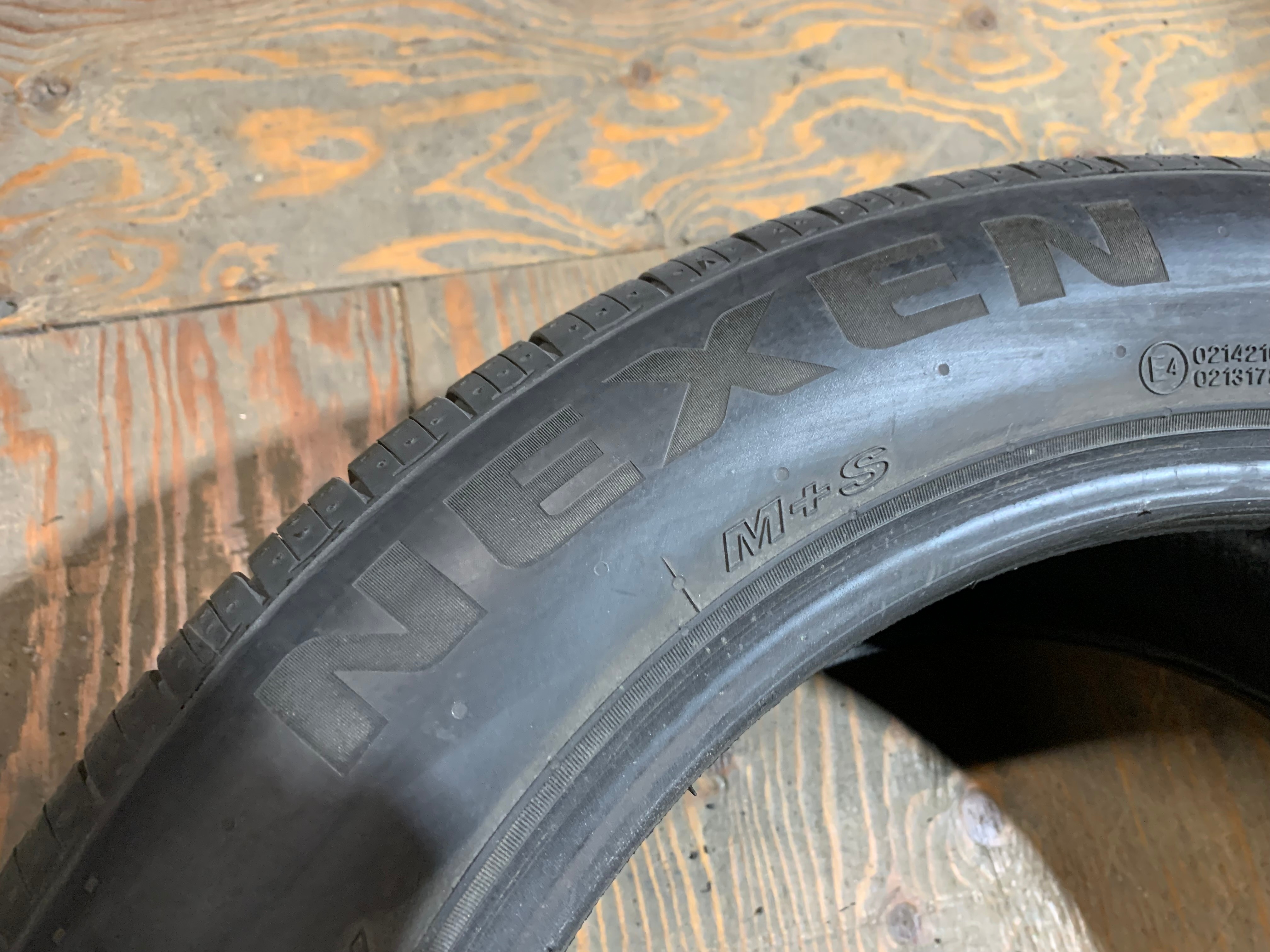 1 X single 215/55/17 94V M+S Nexen Npriz S with 80% tread - photo 5
