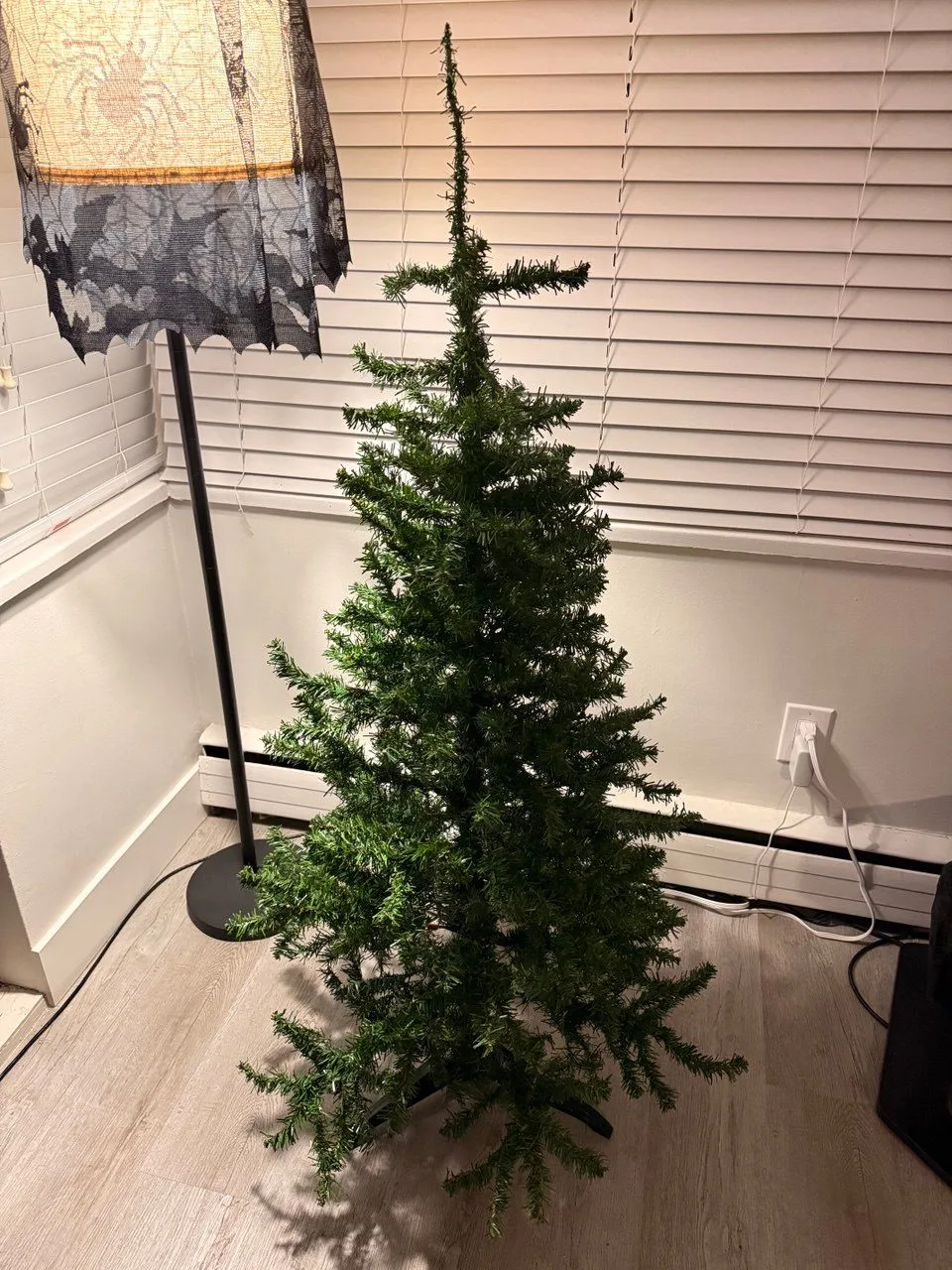 🎄 Artificial Christmas Tree 140 cm (4.6 ft)