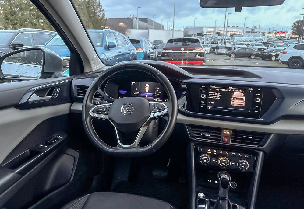 2022 Volkswagen Taos - photo 3