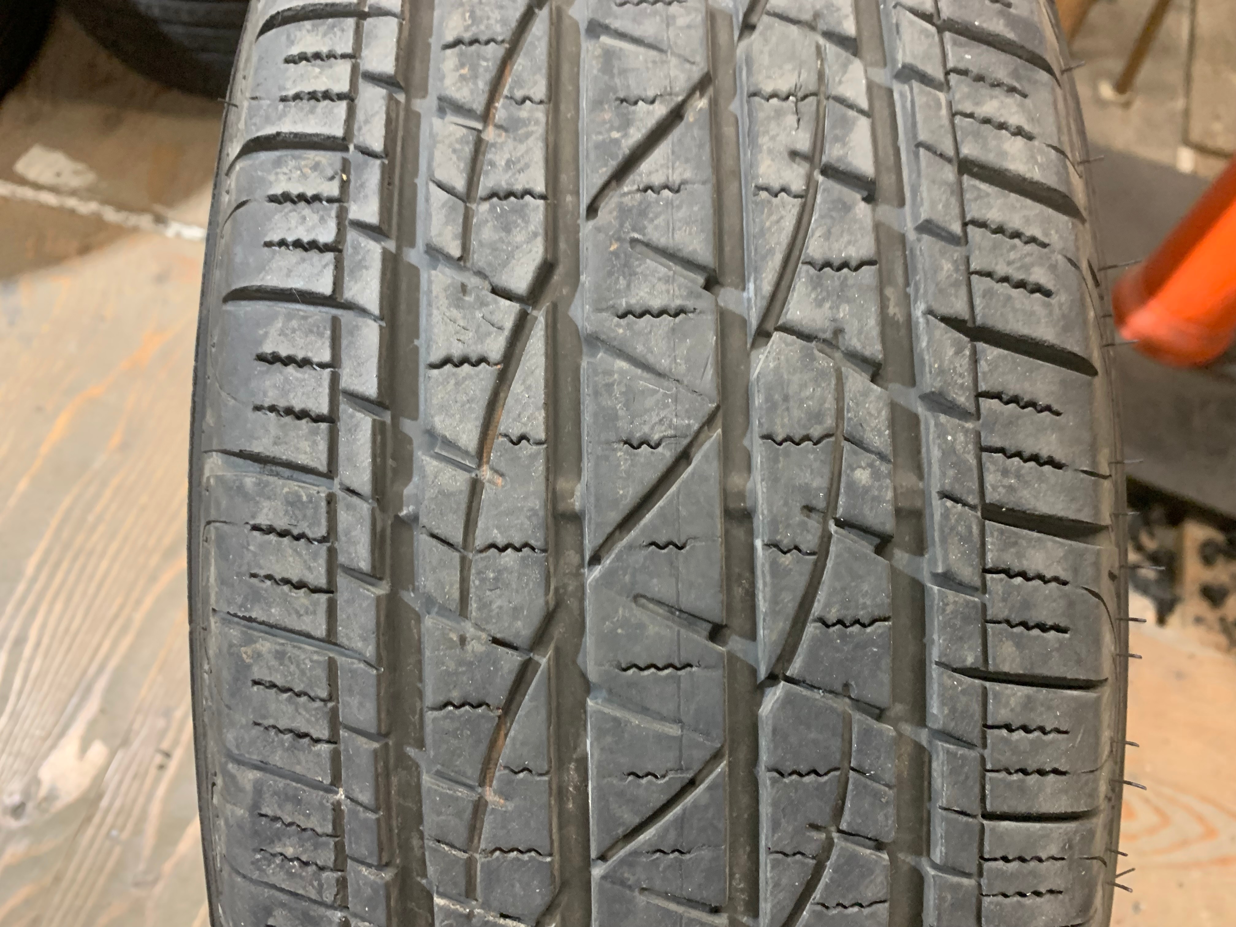 PAIR of 225/65/17 M+S 102H Firestone Destination LE2 with 70% - photo 2