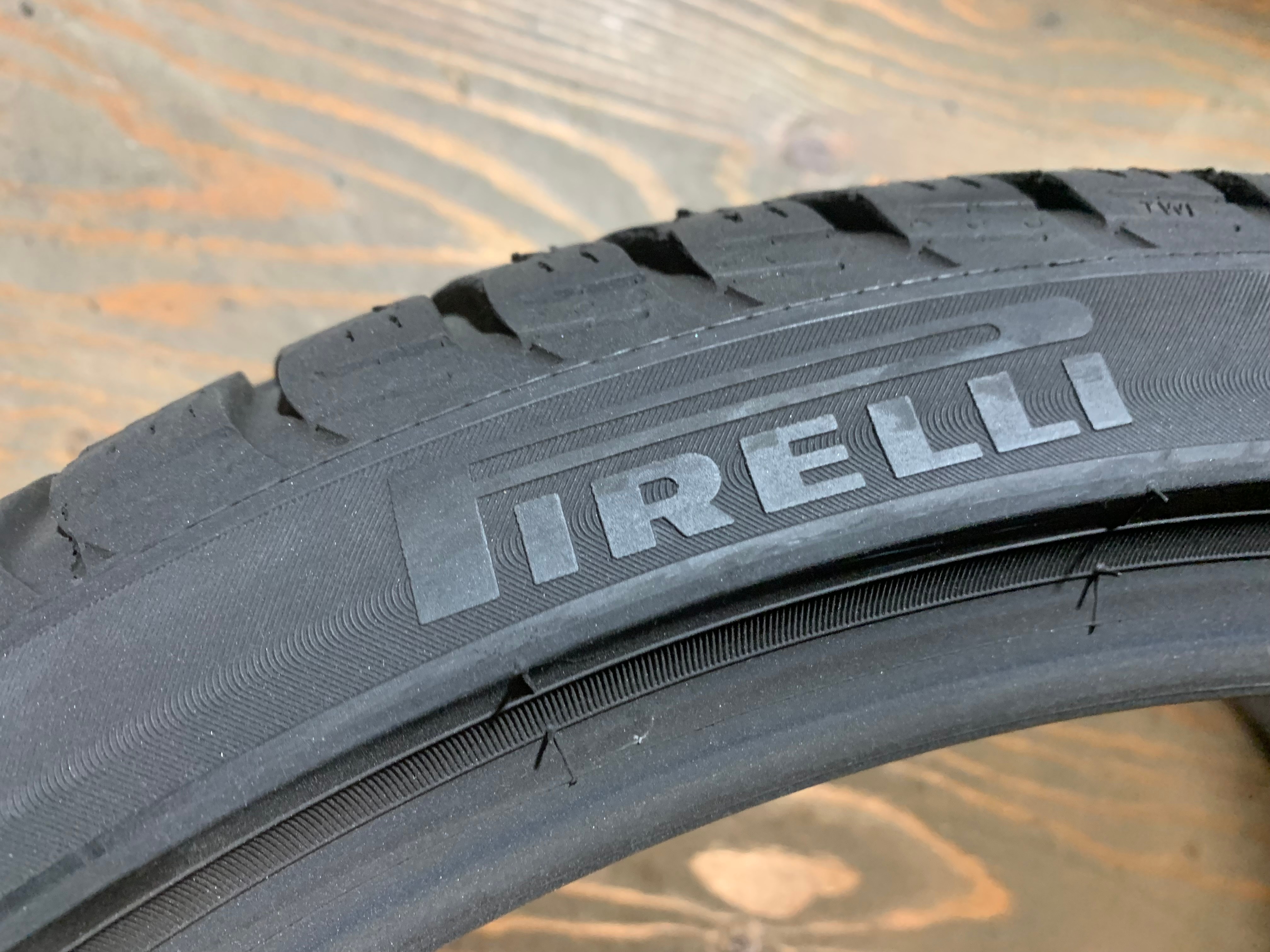 1 X single 255/35/20 97V M+S Pirelli Sottozero 3 (J) w 70% tread - photo 5