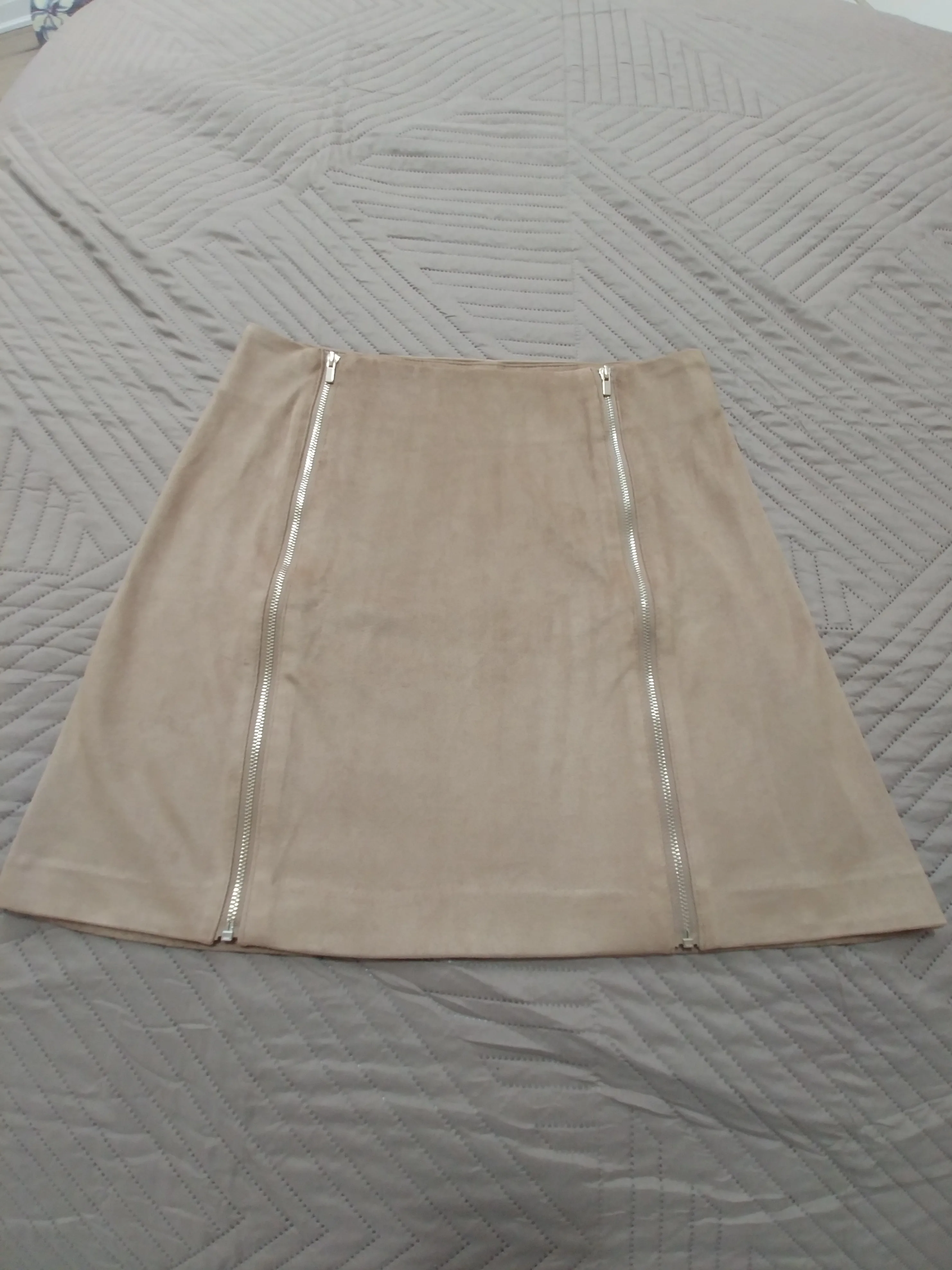Dynamite Tan faux suede Skirt,Small, like new