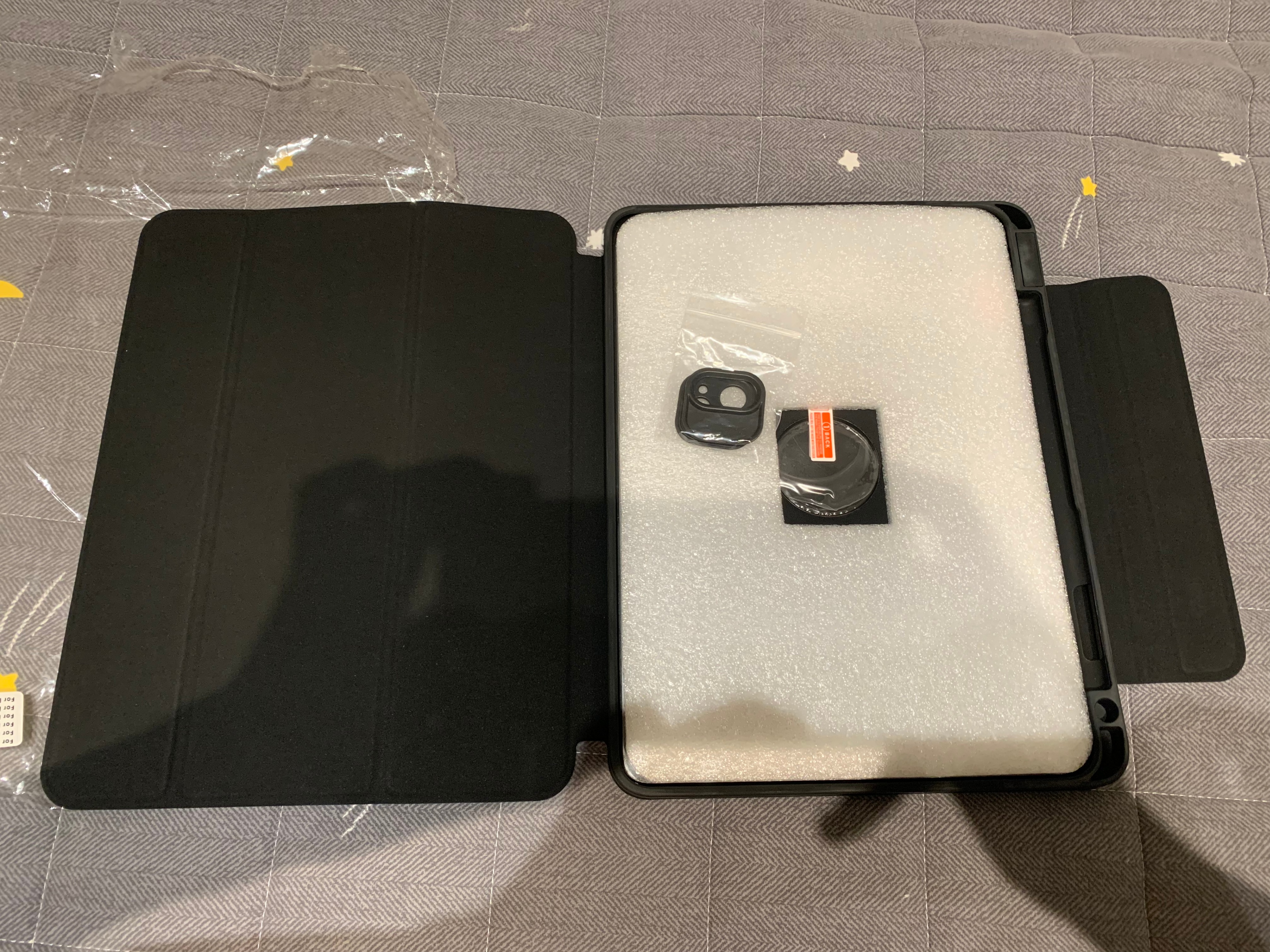 iPad Hard-Cover Case Black #gifting - photo 3