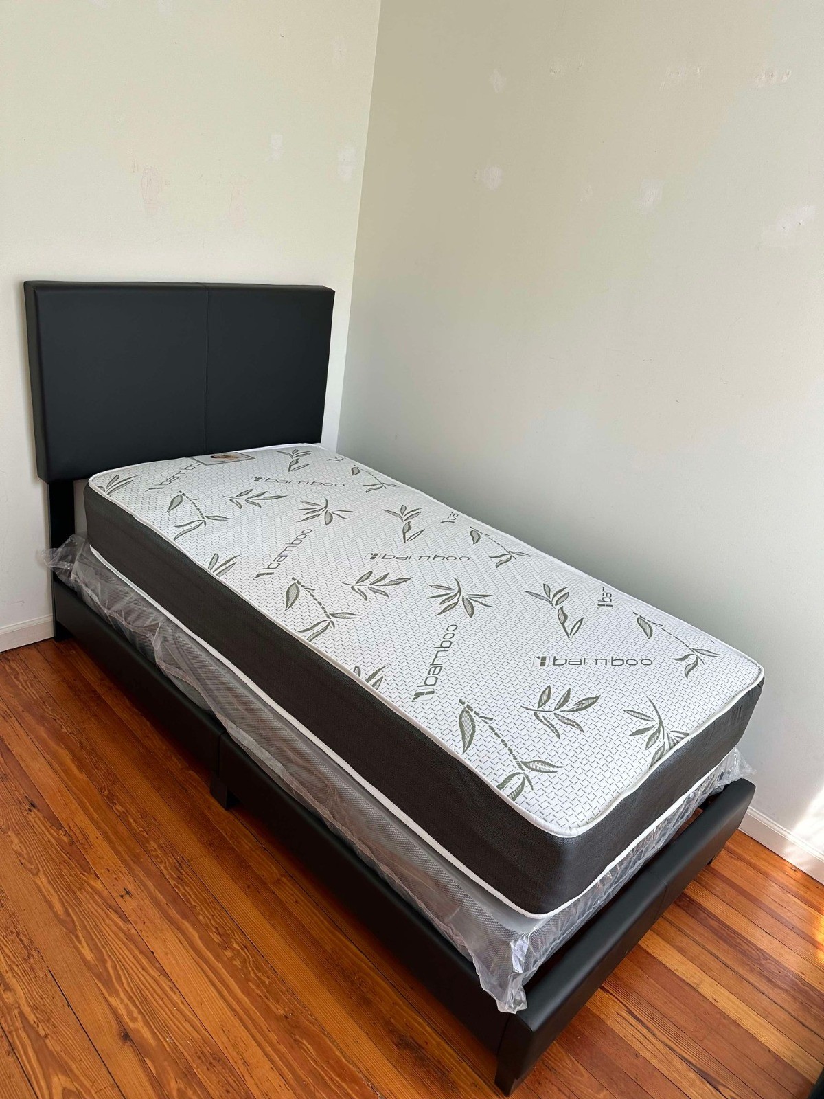Twin  Bed Set