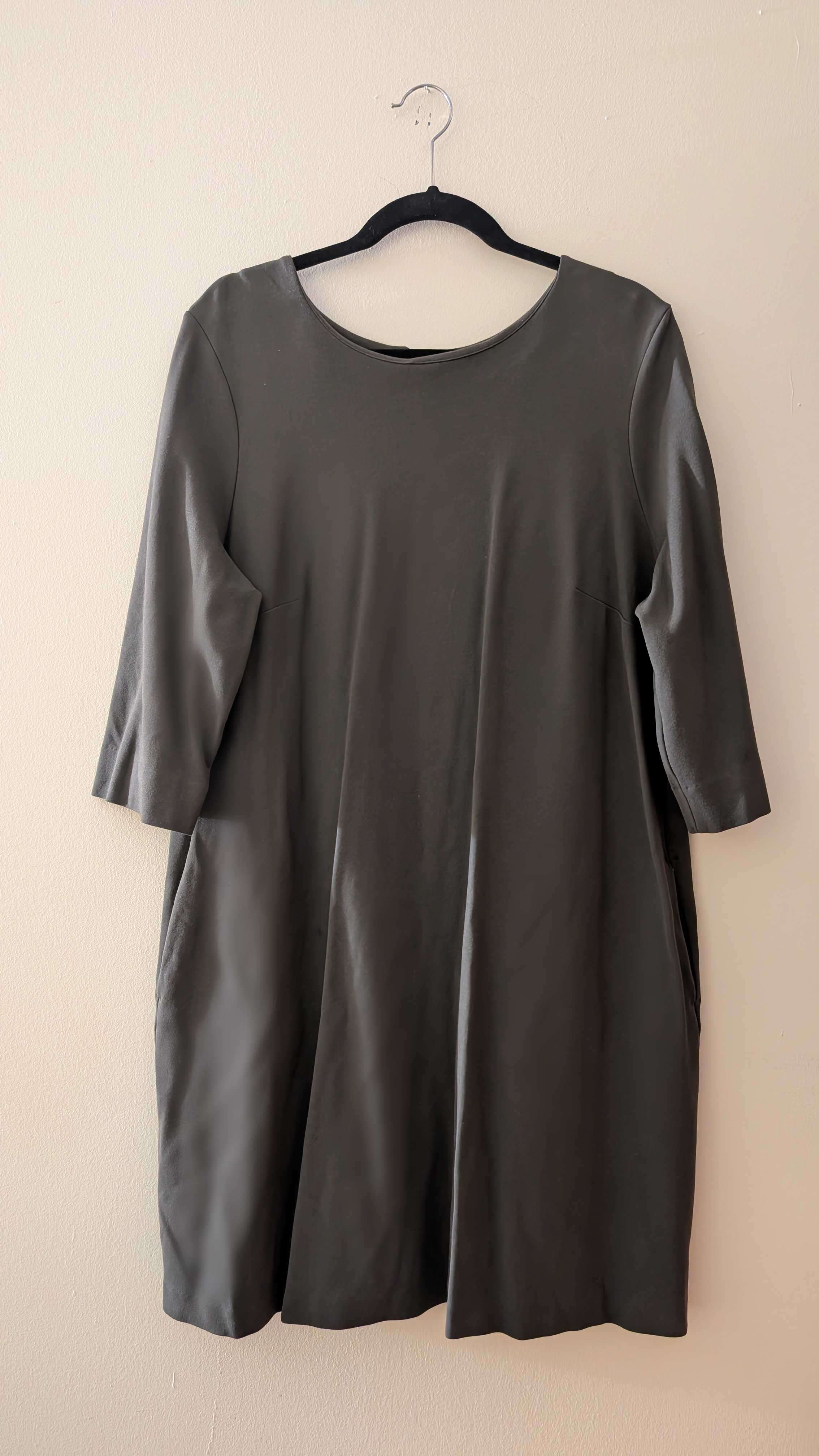 Assorted Women's clothes - photo 4