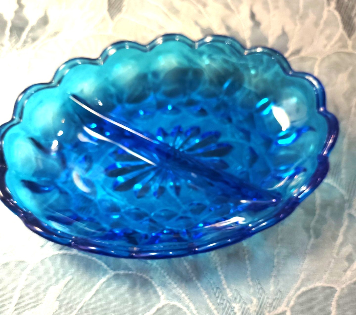 Vintage Anchor Hocking Fairfield Blue Glass Divided Relish Dish - photo 5
