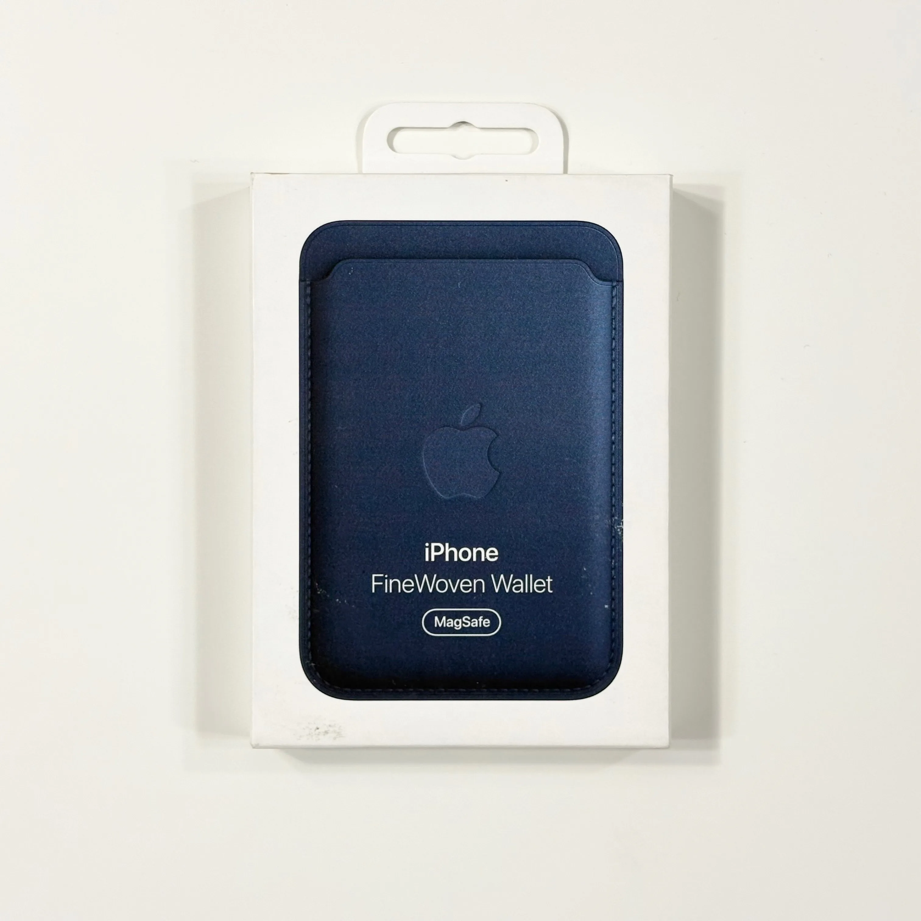 Genuine Apple iPhone FineWoven Wallet with MagSafe Pacific Blue