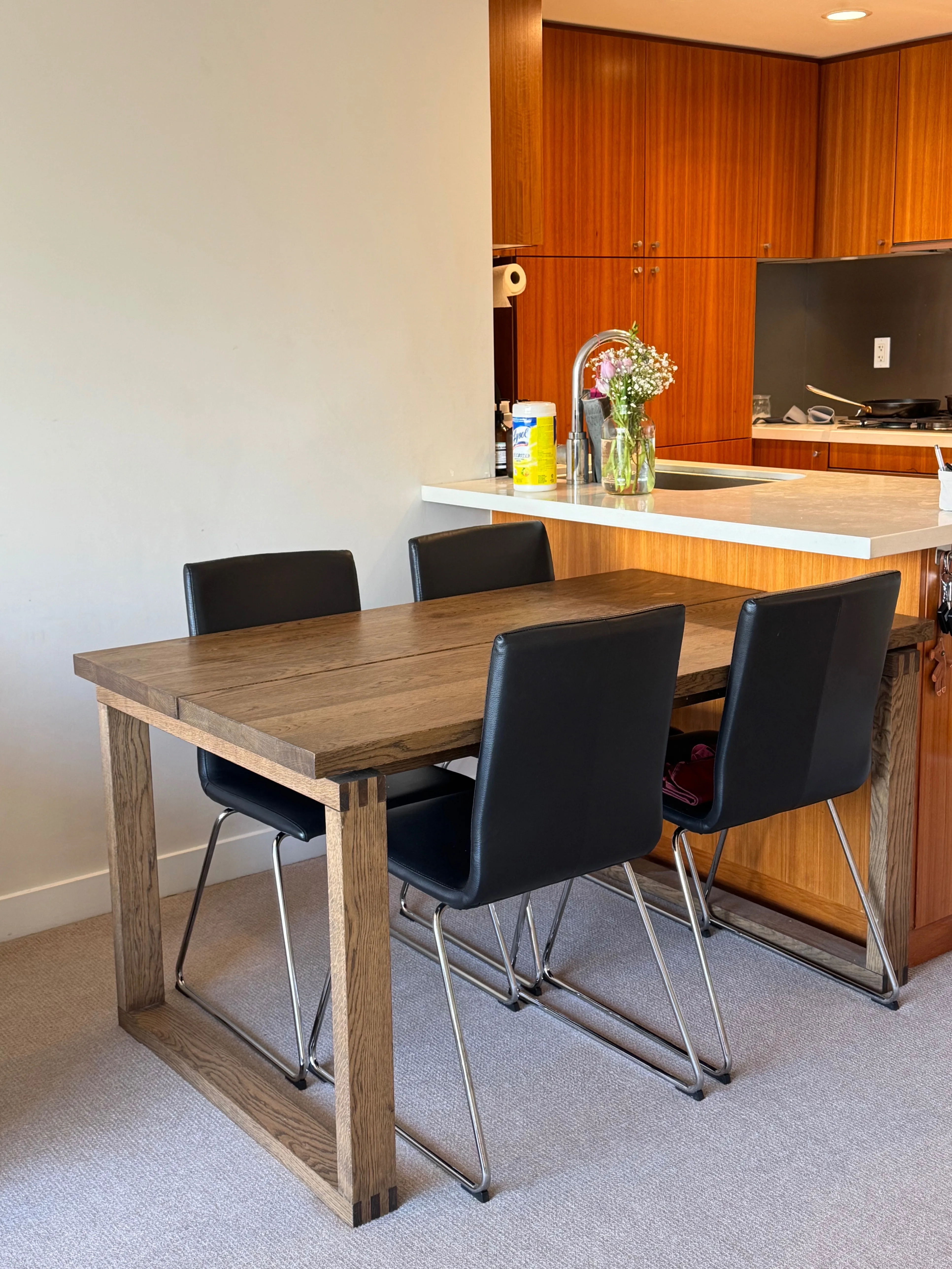 Morbylanga Oak veneer Dining Table with dining chairs