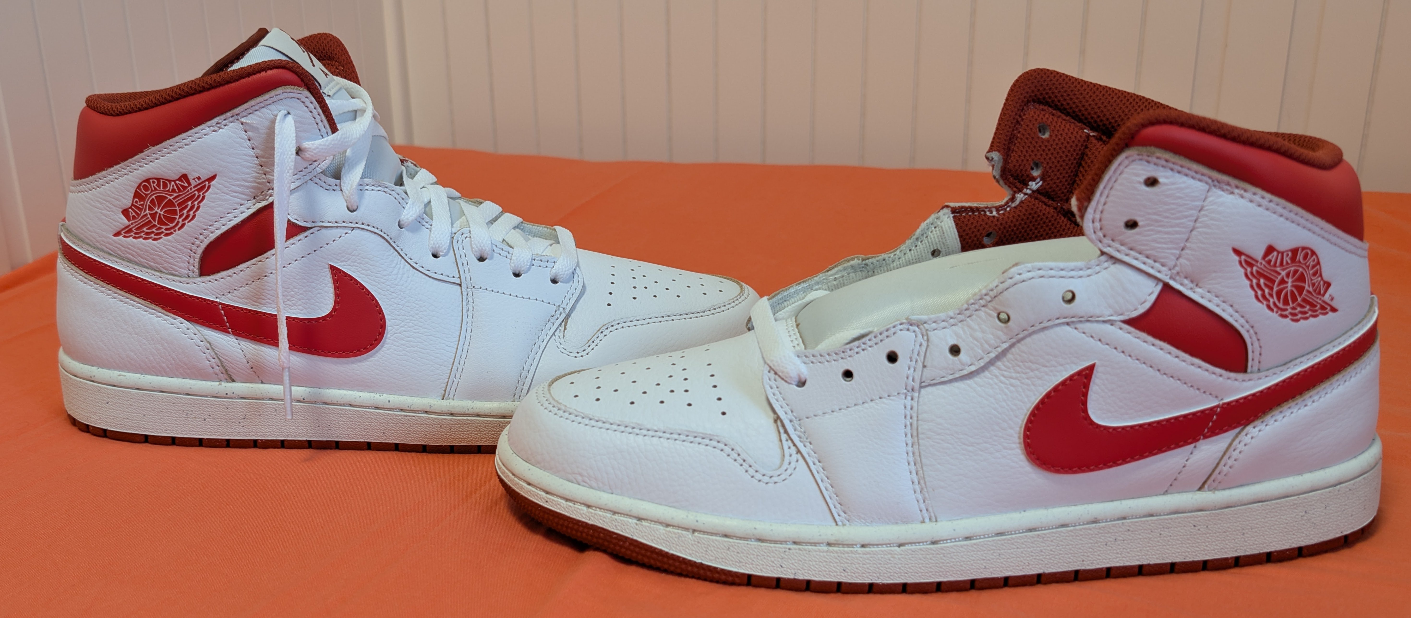 Men's Air Jordan 1 Mid SE "Dune Red" - BNIB - photo 2