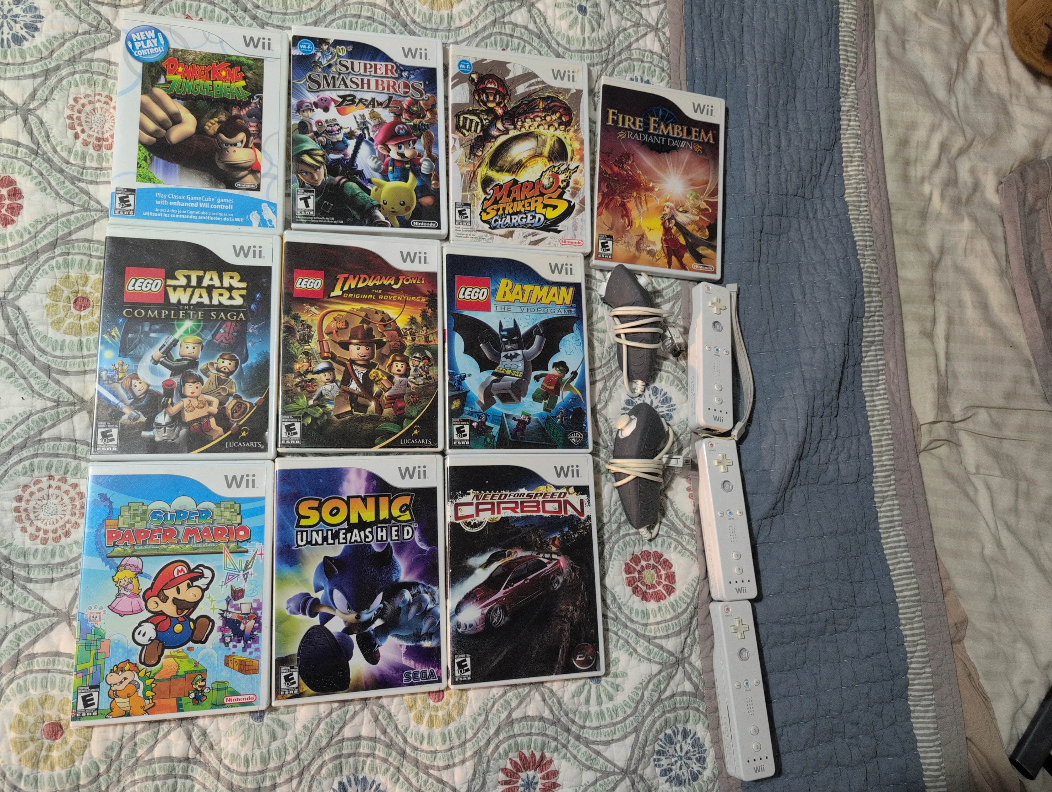 Wii Games and controllers